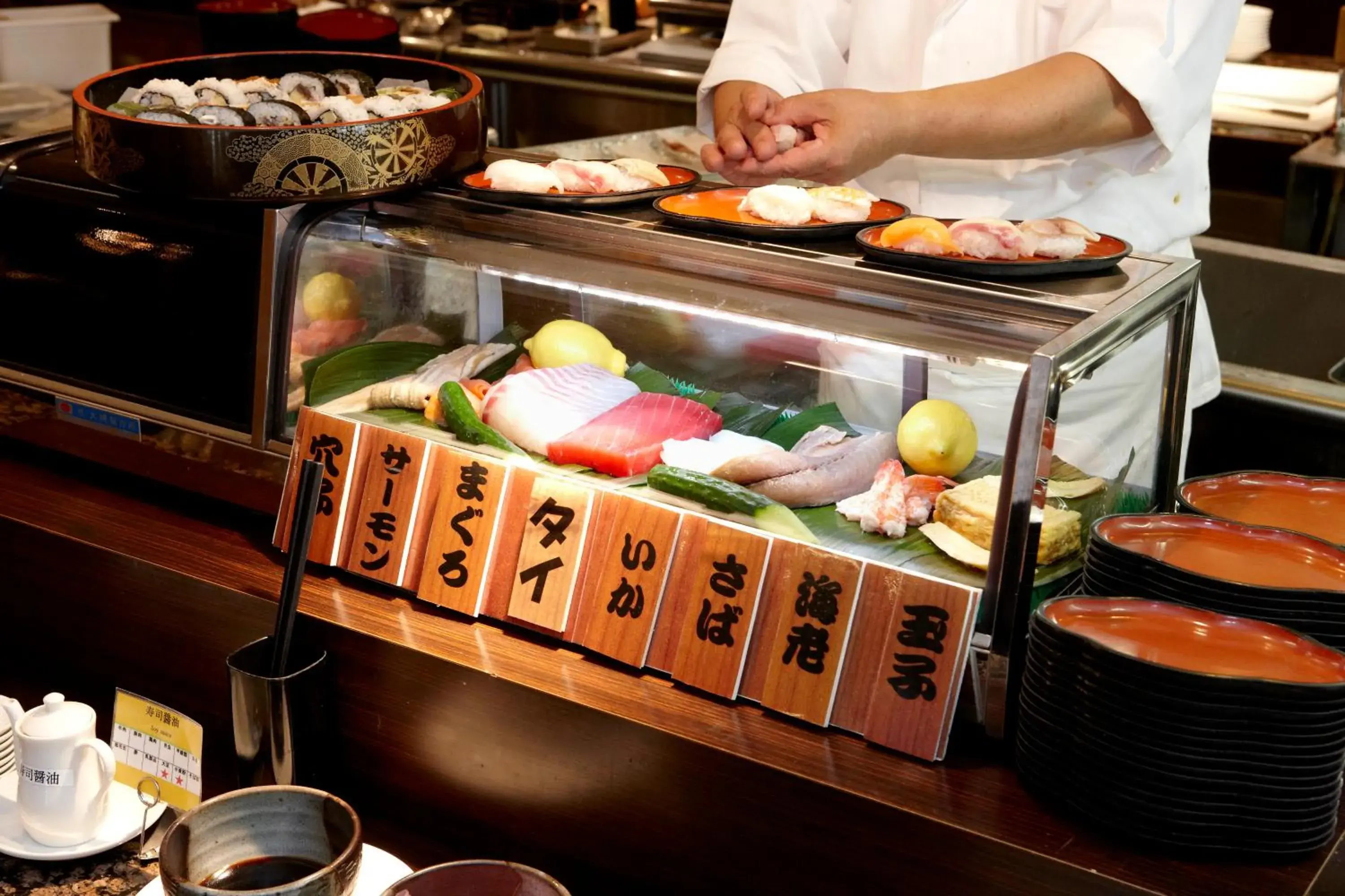 Restaurant/places to eat in Kobe Seishin Oriental Hotel Restaurant/places to eat in Kobe Seishin Oriental Hotel