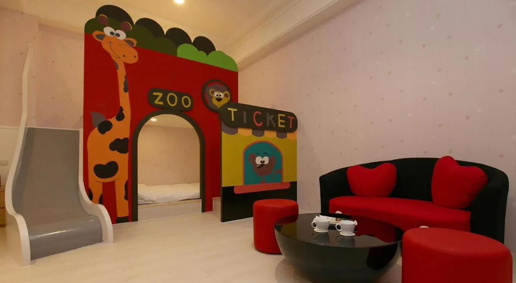 Family Suite with Balcony in 山水聽風會館 Family Suite with Balcony in 山水聽風會館
