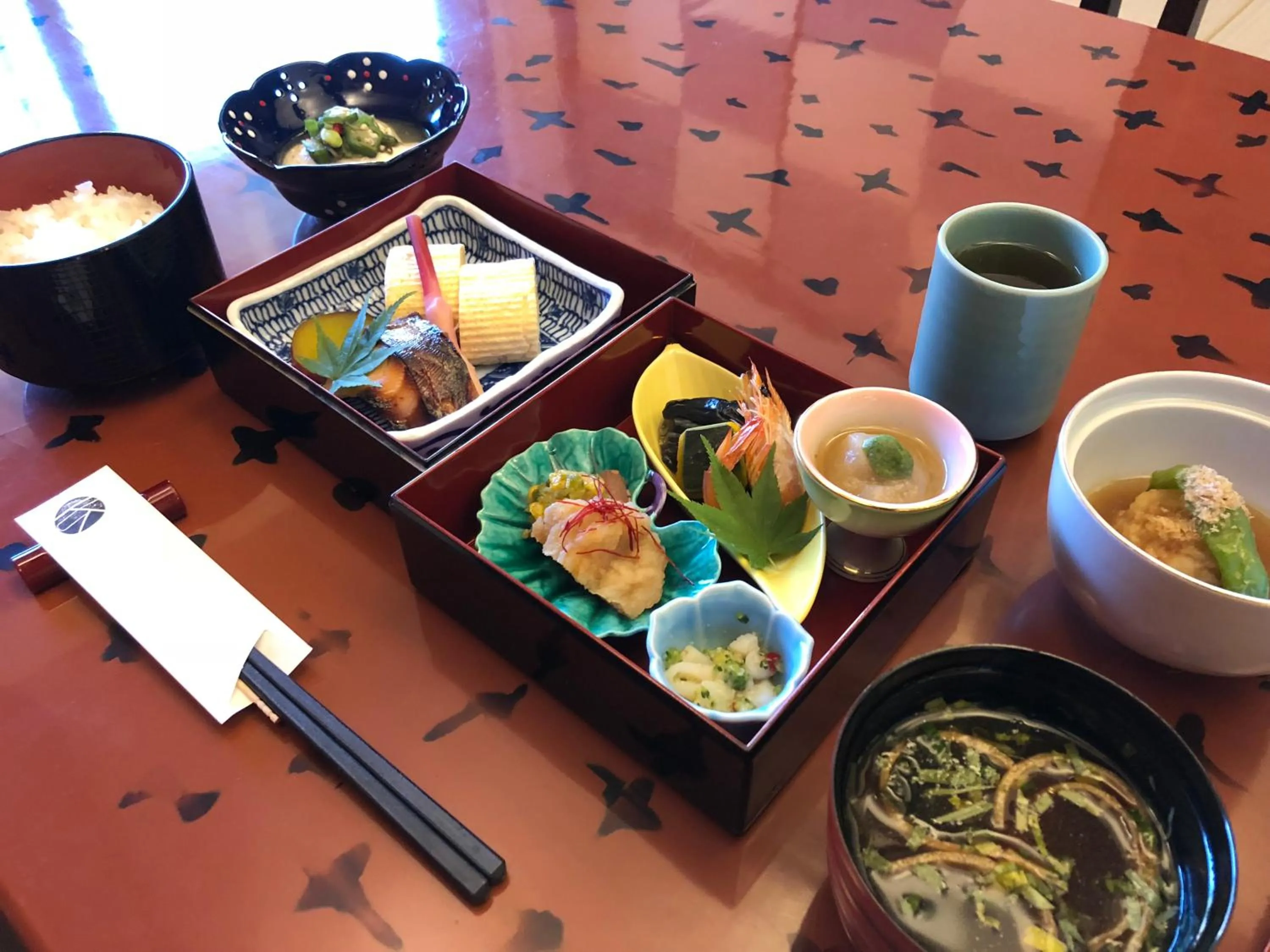 Asian breakfast in Kamishichiken Oku