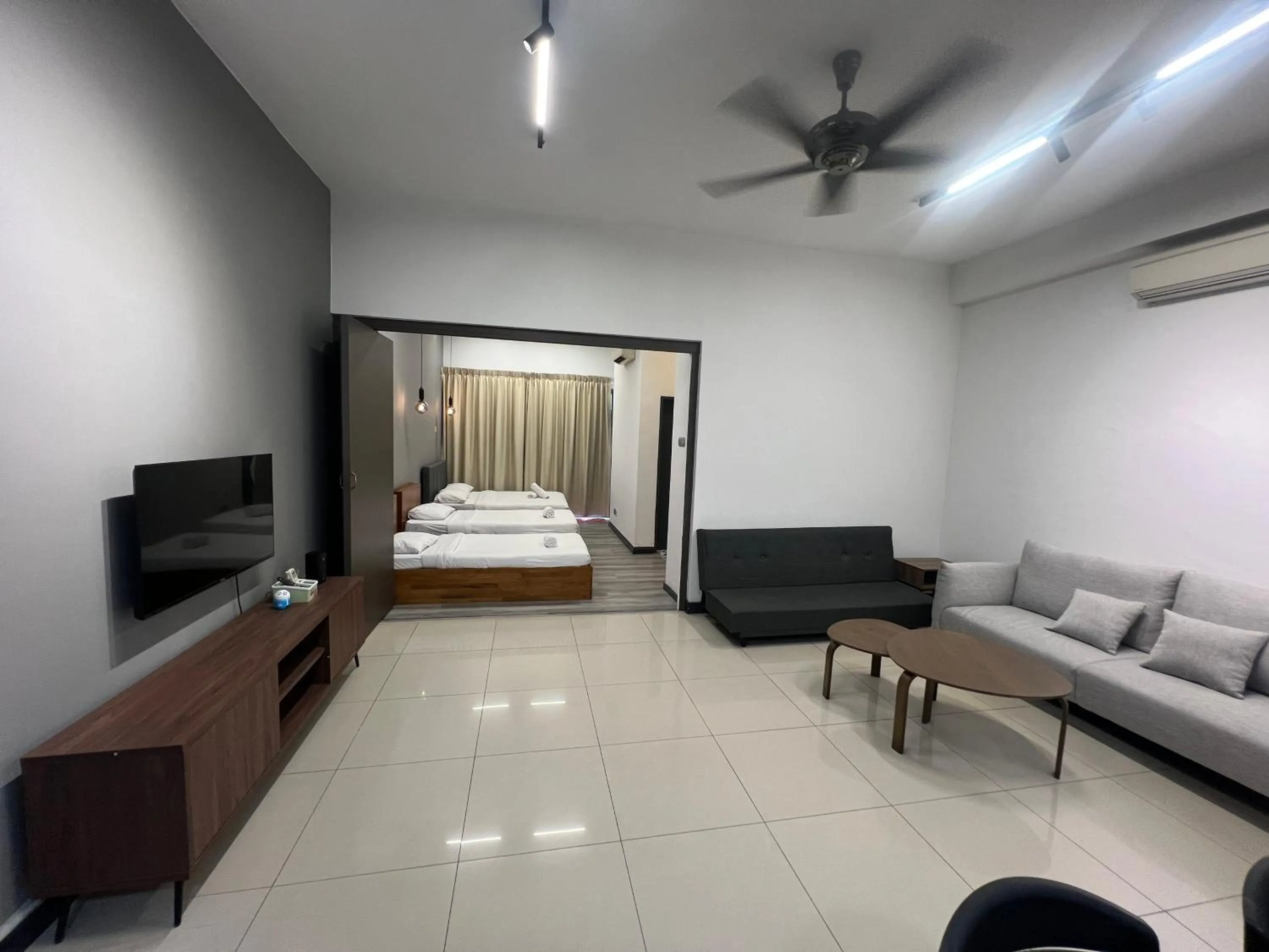 Living room, Bed in Borneo Coastal Residence @ IMAGO Mall