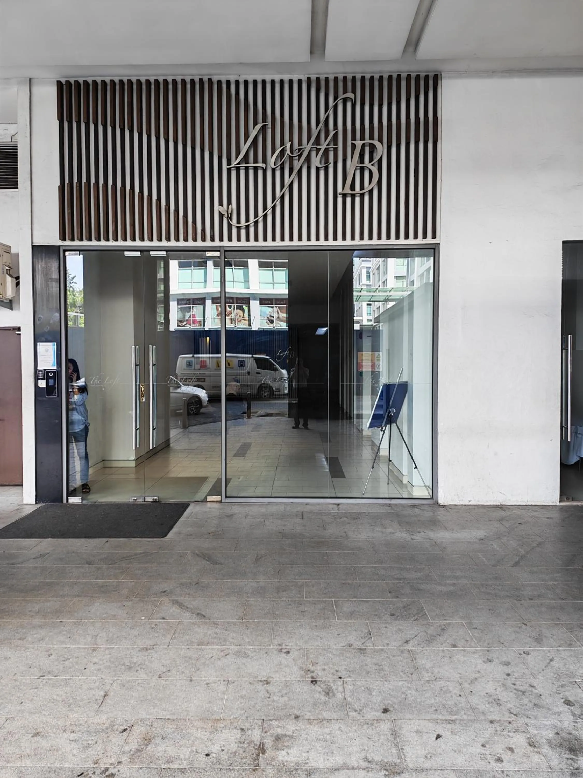 Facade/entrance in Borneo Coastal Residence @ IMAGO Mall