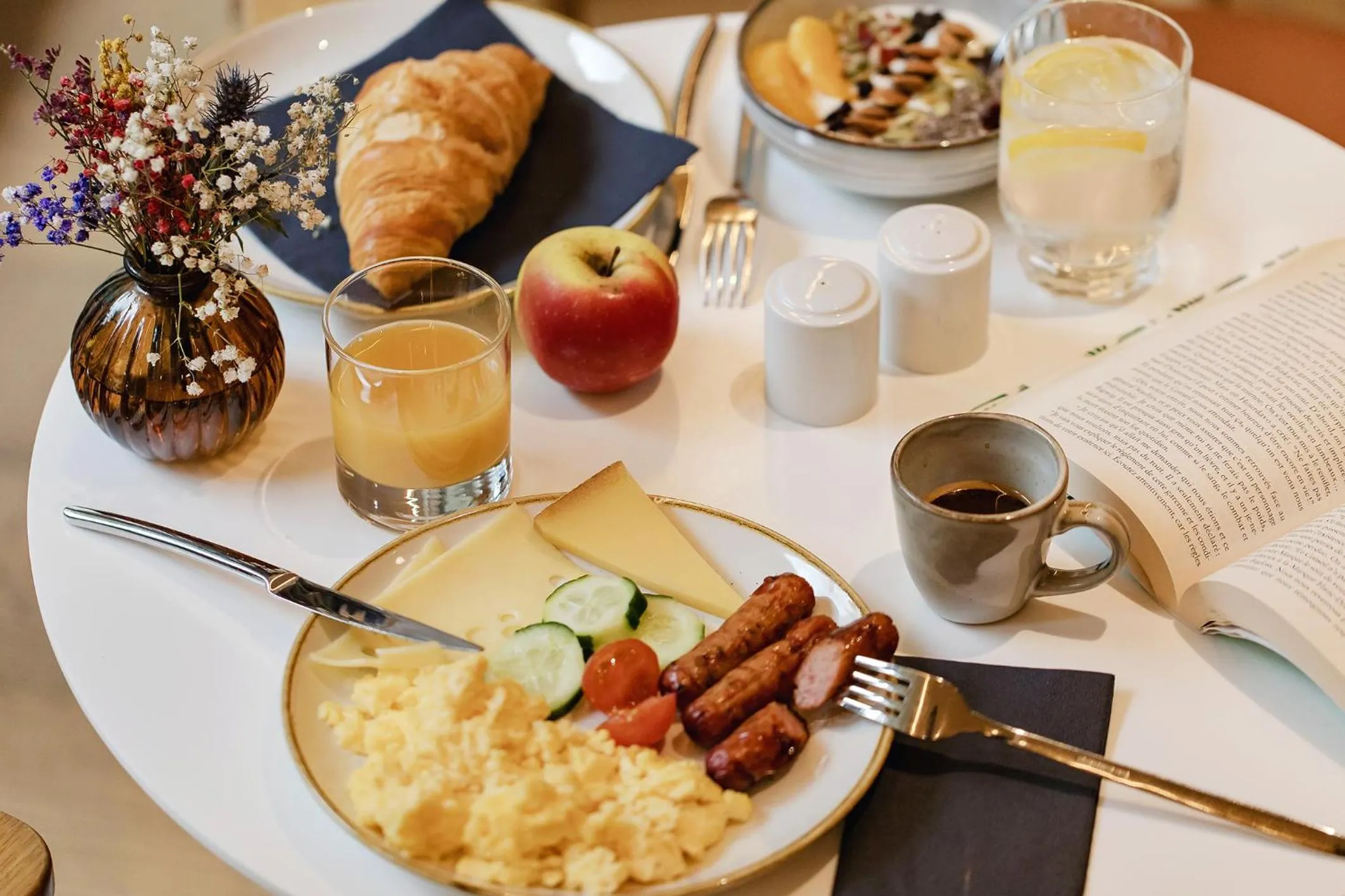 Breakfast in Residence Inn by Marriott Paris Didot Montparnasse