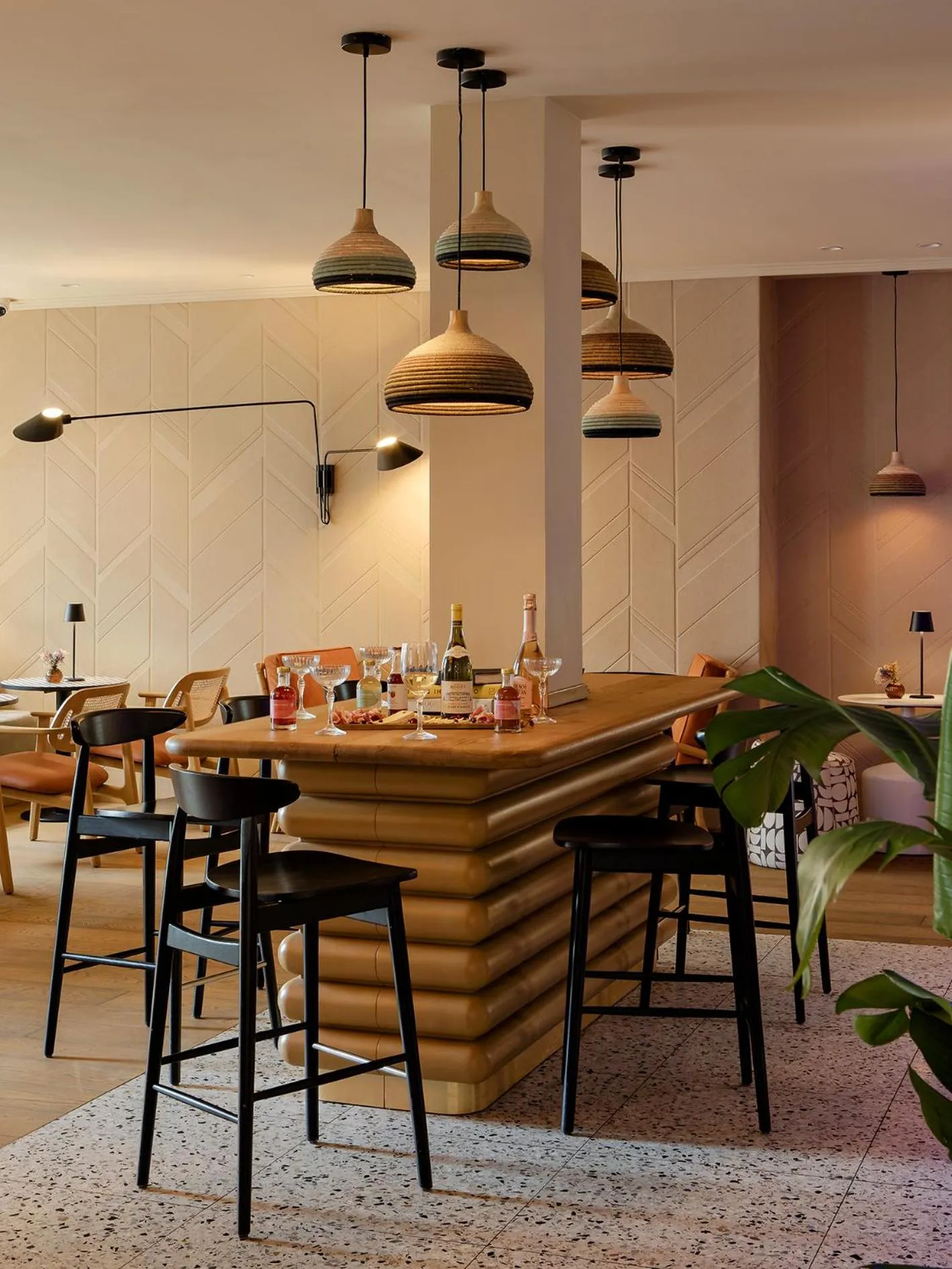 Lounge or bar in Residence Inn by Marriott Paris Didot Montparnasse
