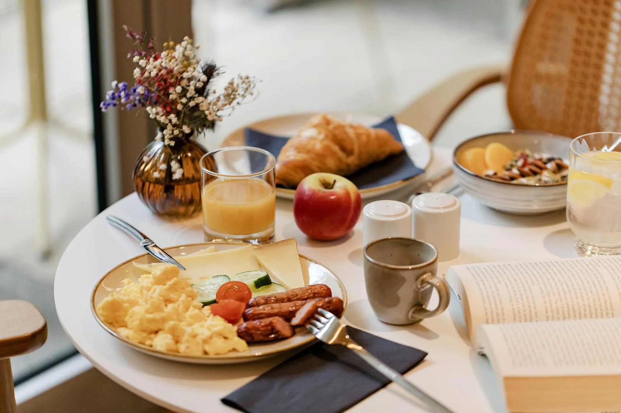 Breakfast in Residence Inn by Marriott Paris Didot Montparnasse