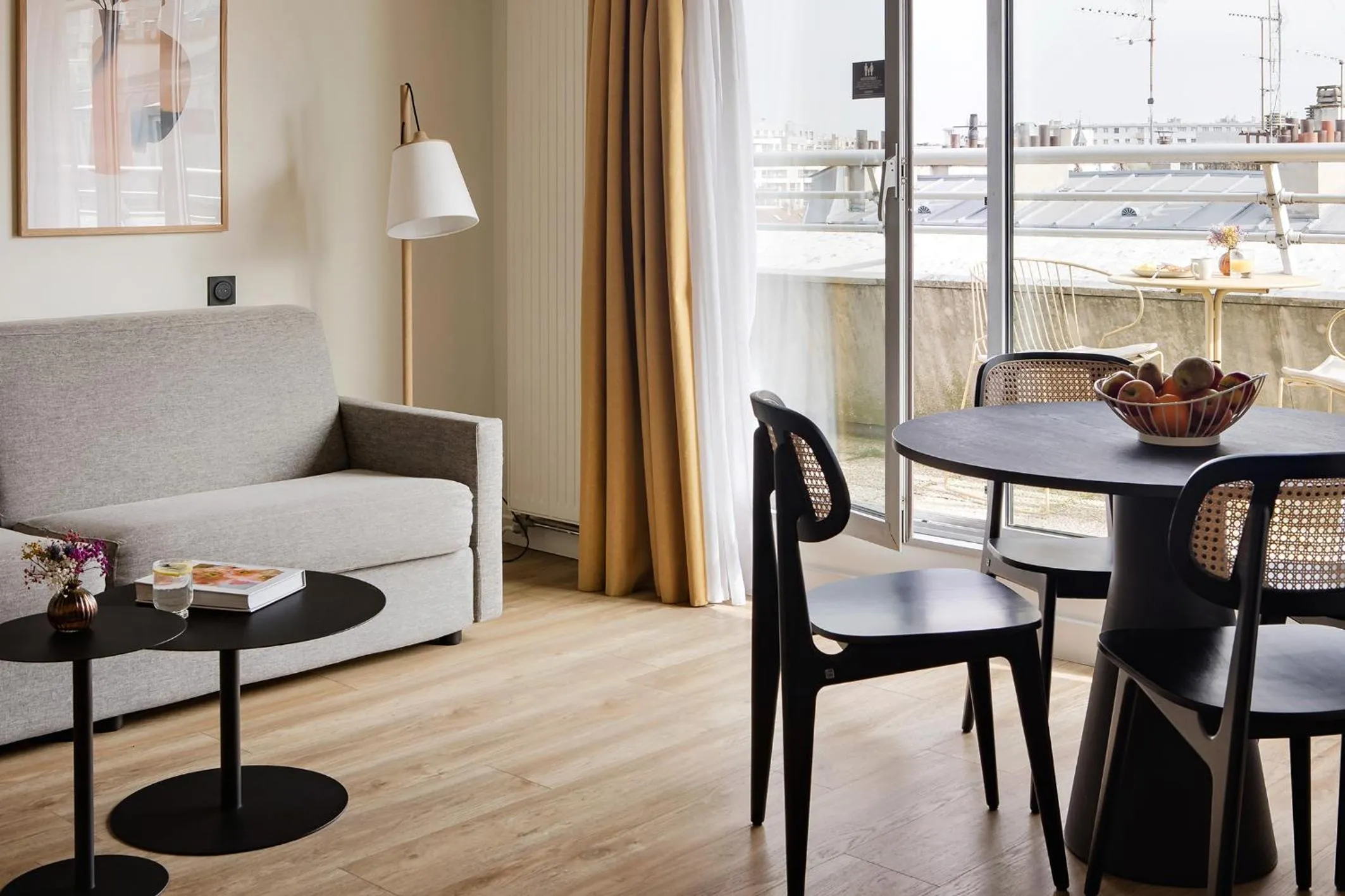 Living room in Residence Inn by Marriott Paris Didot Montparnasse