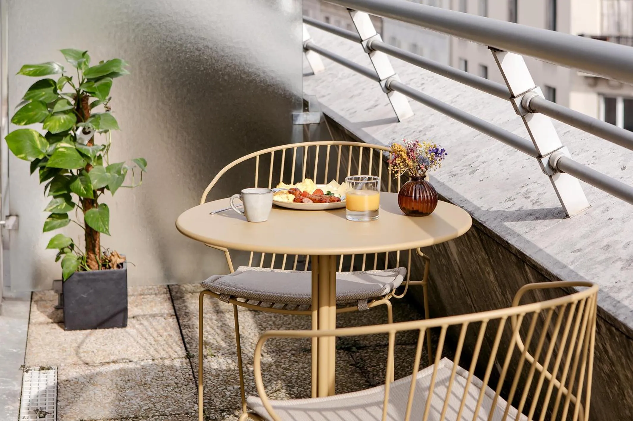 Balcony/Terrace in Residence Inn by Marriott Paris Didot Montparnasse