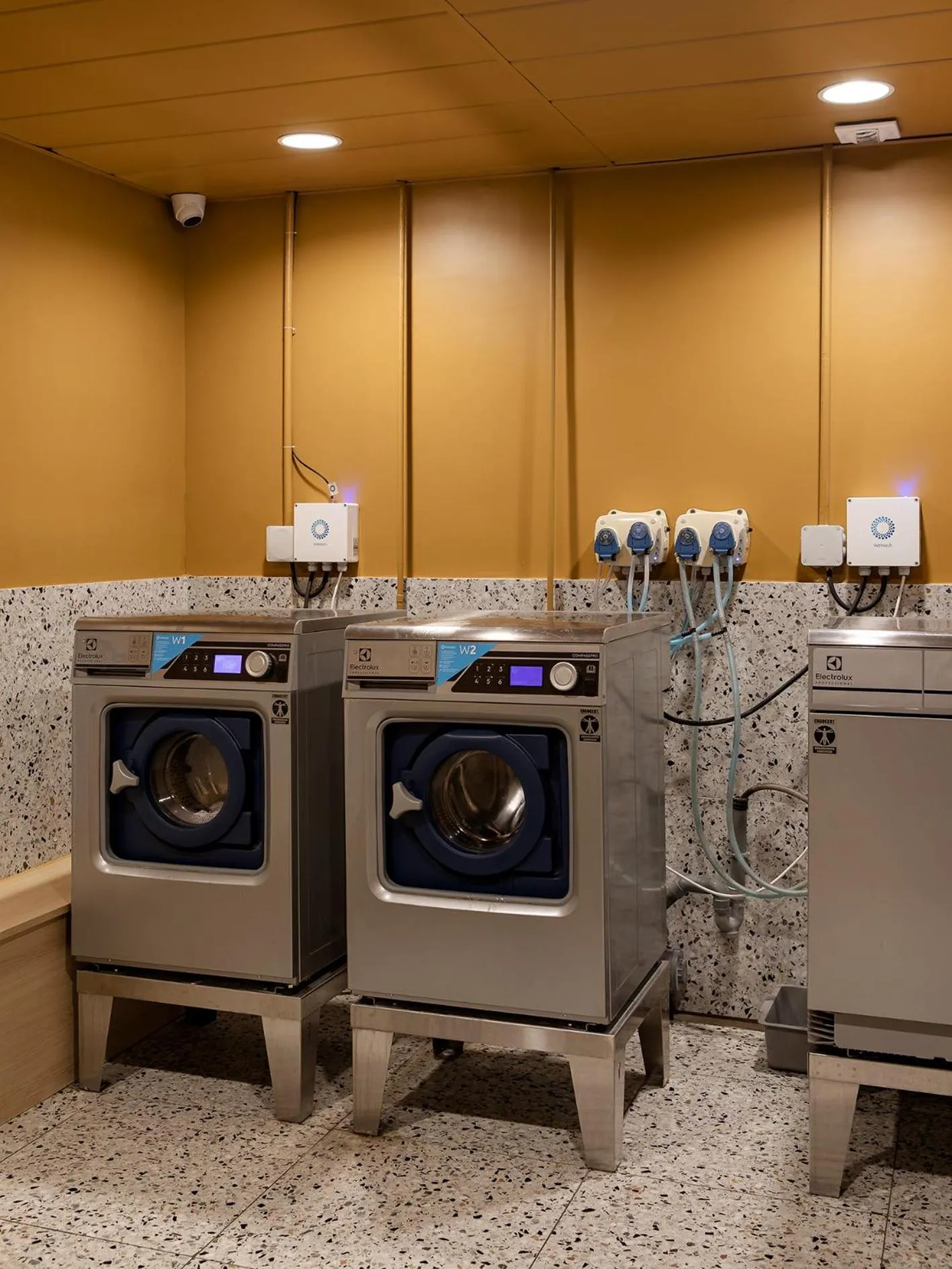 laundry in Residence Inn by Marriott Paris Didot Montparnasse