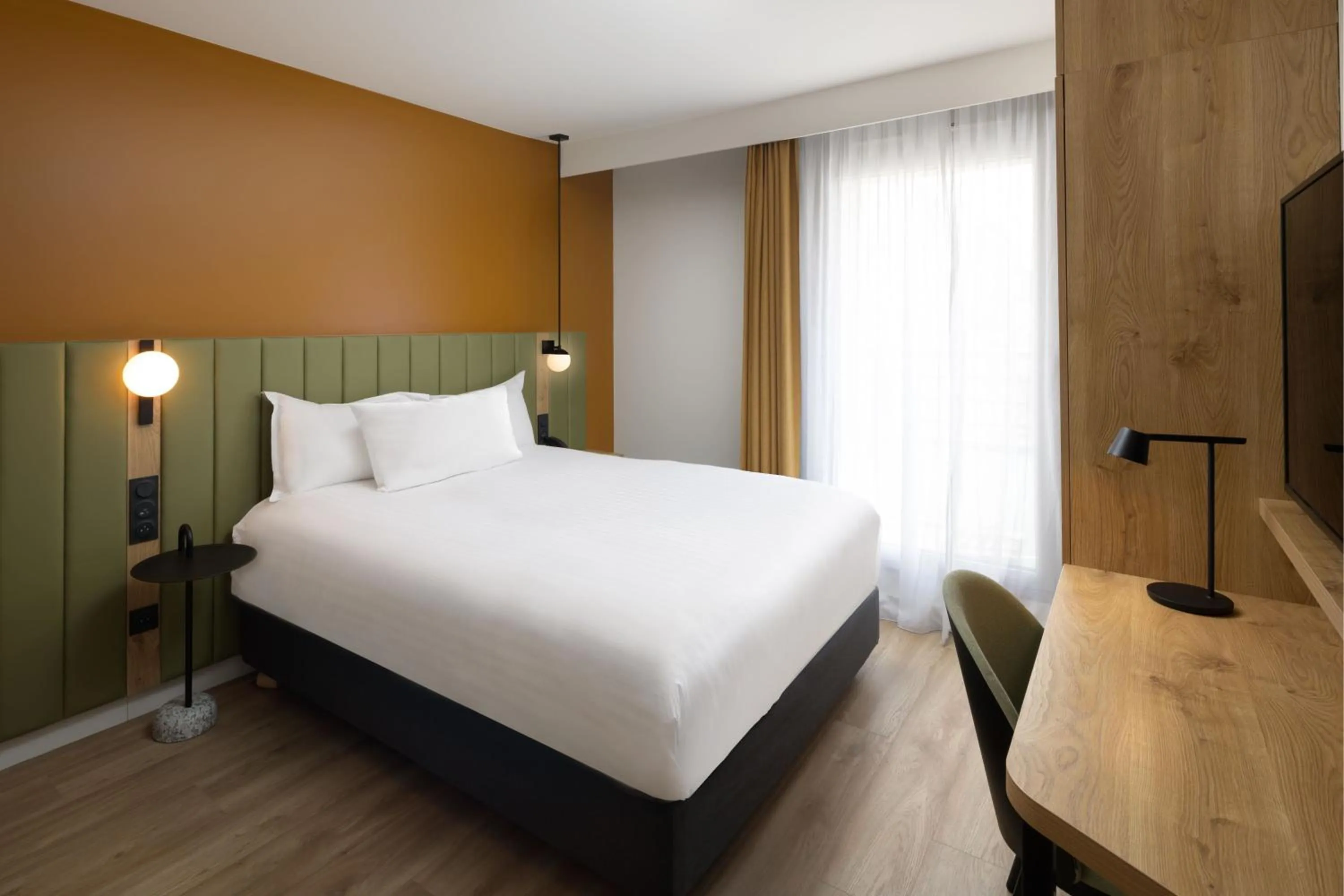 Photo of the whole room, Bed in Residence Inn by Marriott Paris Didot Montparnasse