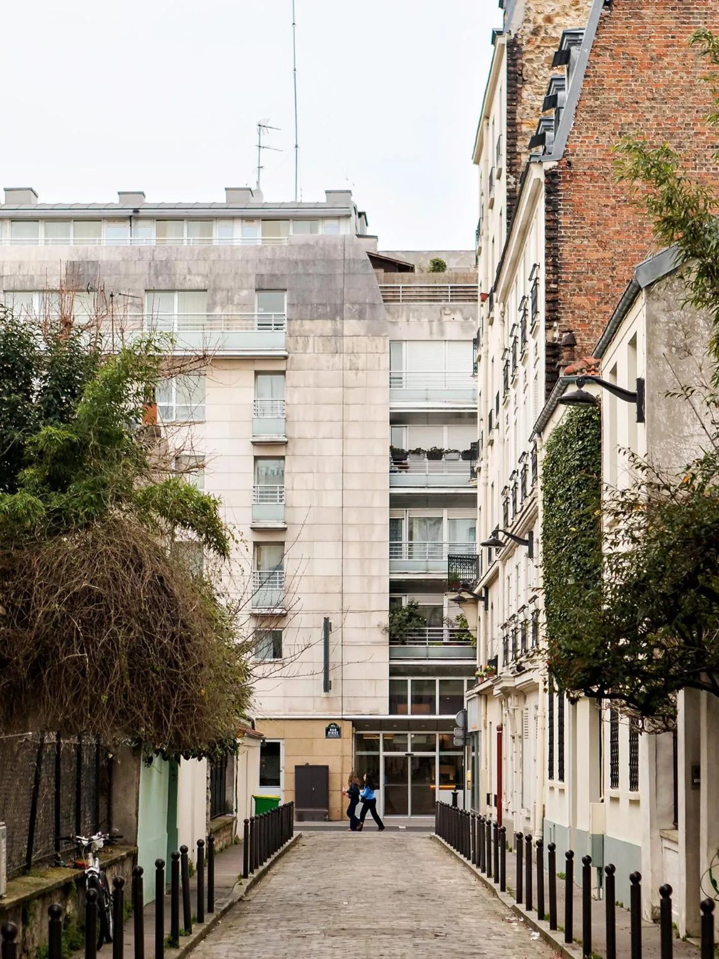 Street view in Residence Inn by Marriott Paris Didot Montparnasse