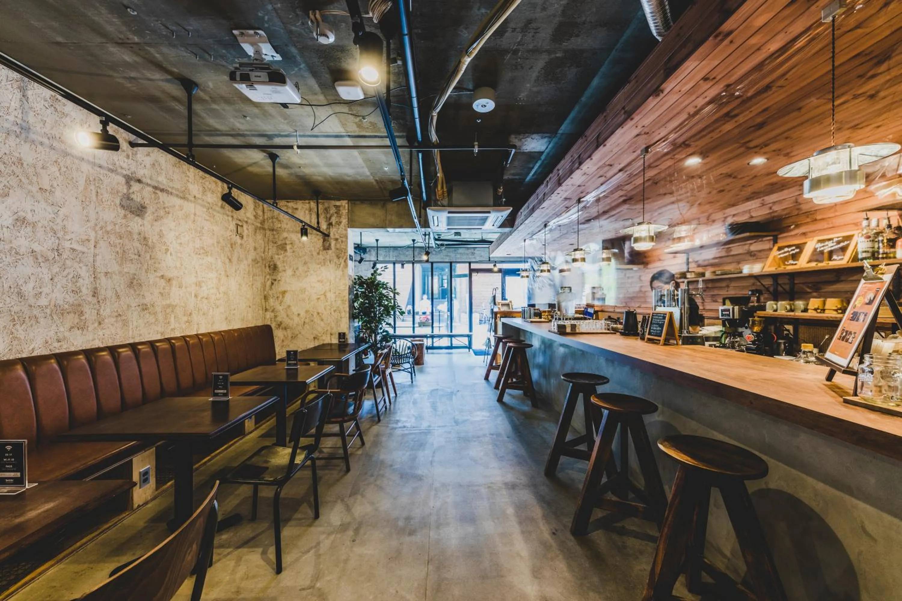 Lounge or bar in Ten to Ten Hostel