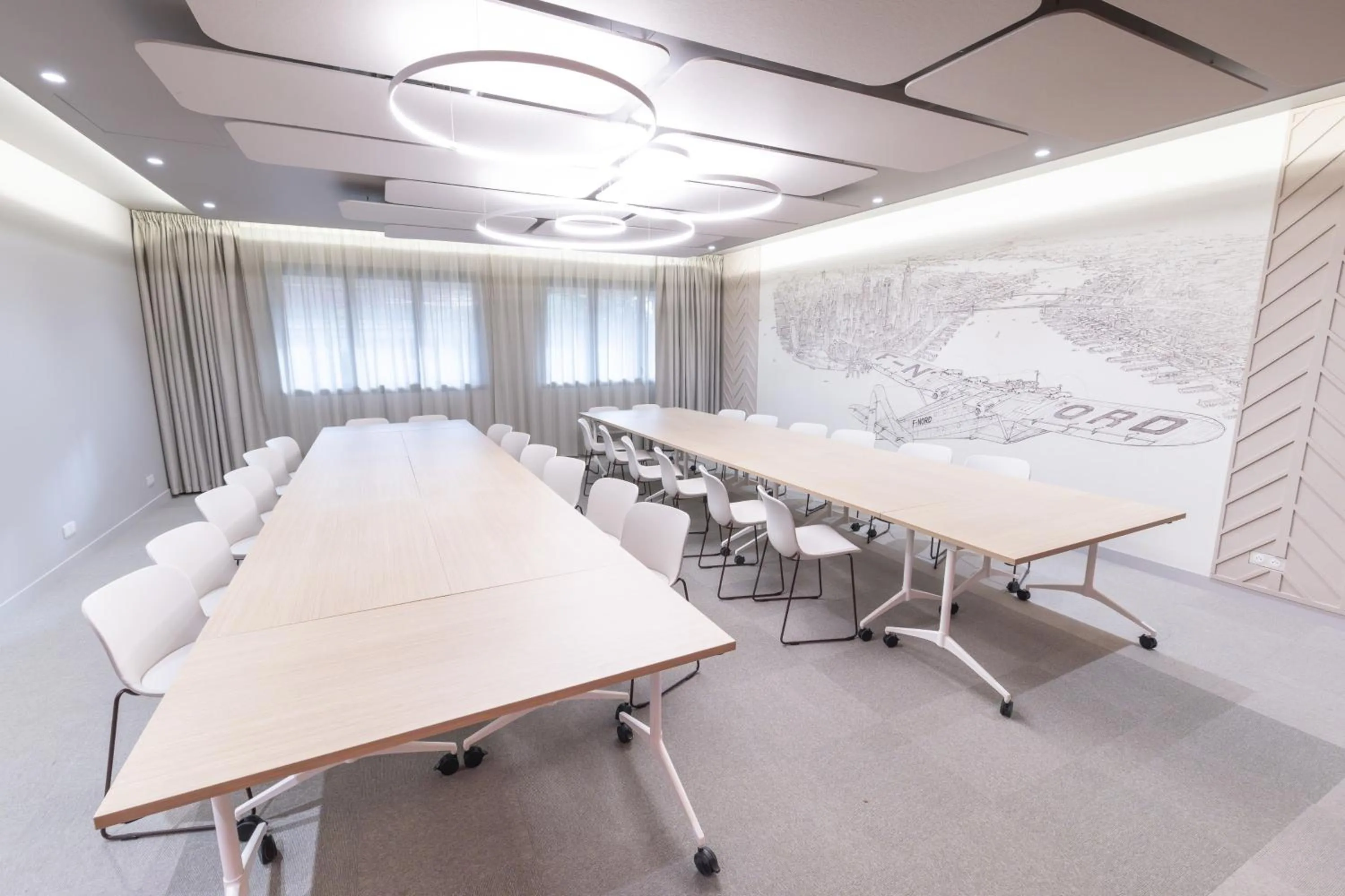 Lobby or reception in Holiday Inn Express Arras by IHG