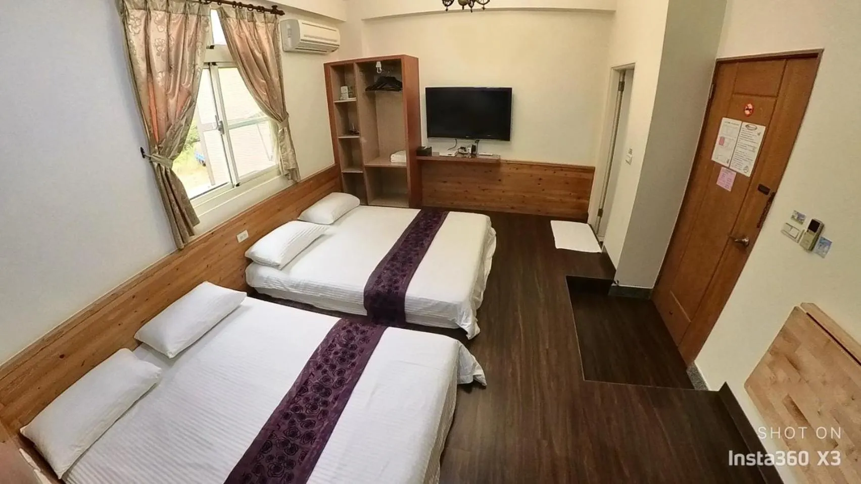 Bed in Fengming B&B