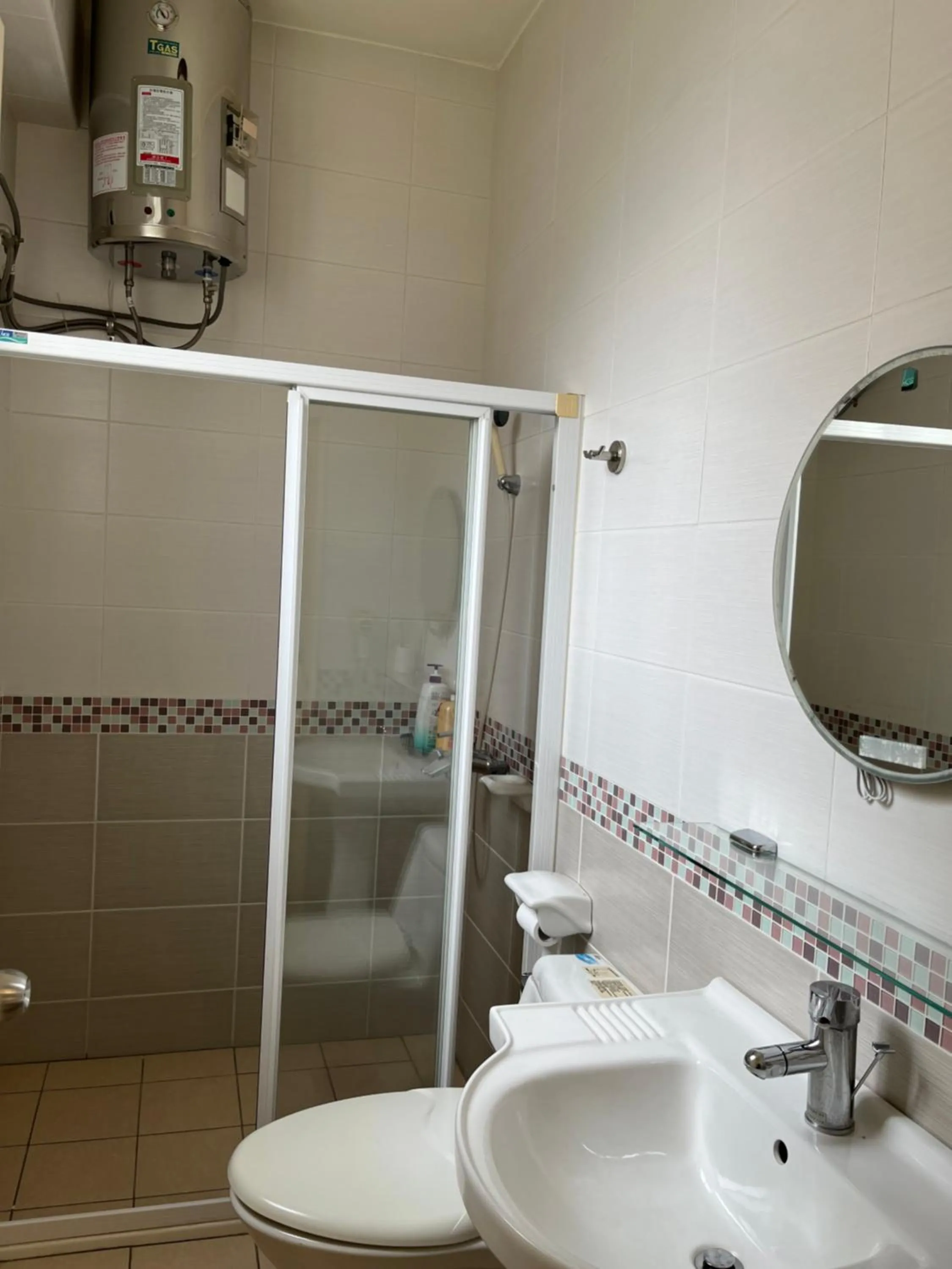 Shower in Fengming B&B
