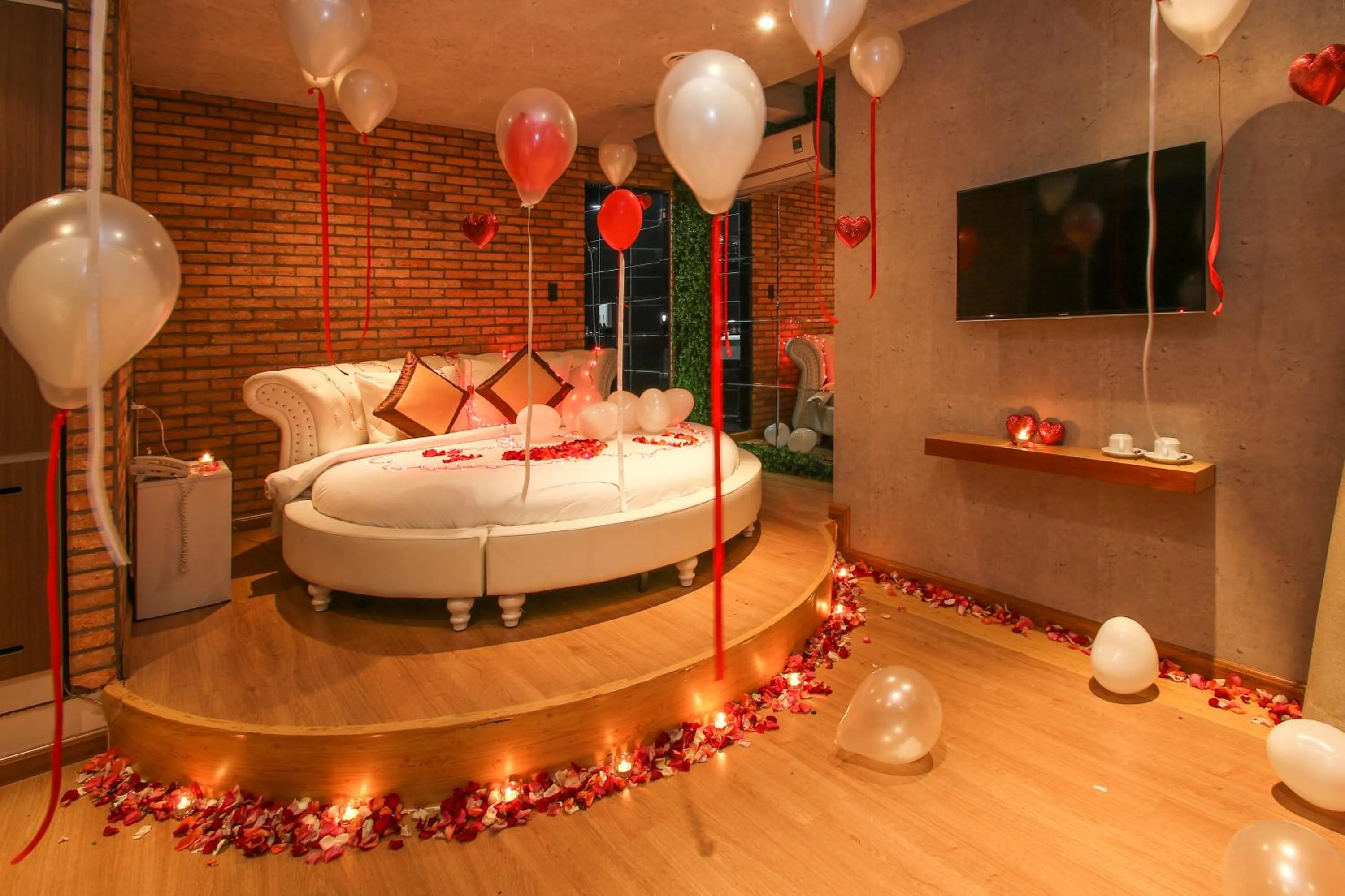 Bathroom, Bed in Bonita THT