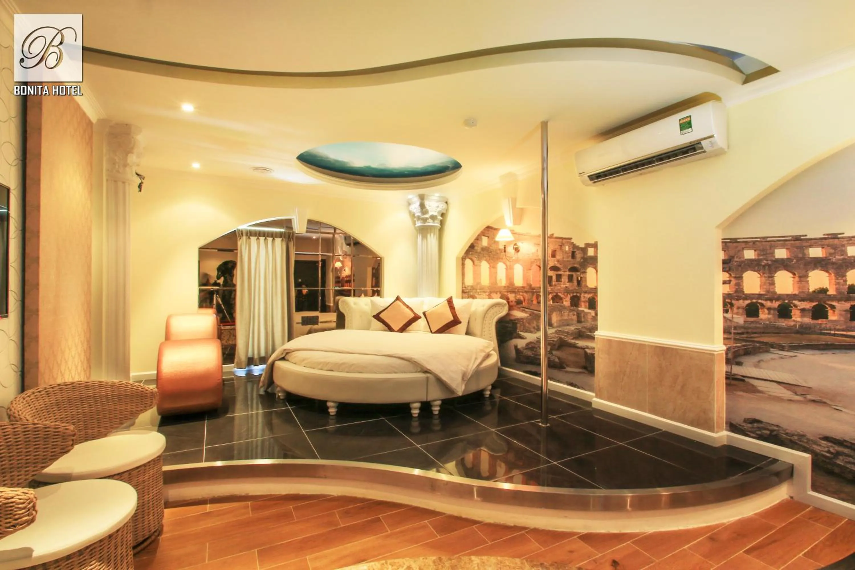 Bedroom, Bed in Bonita THT