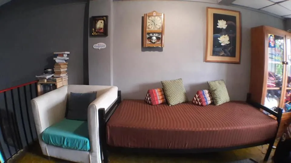 Living room, Bed in Muster House