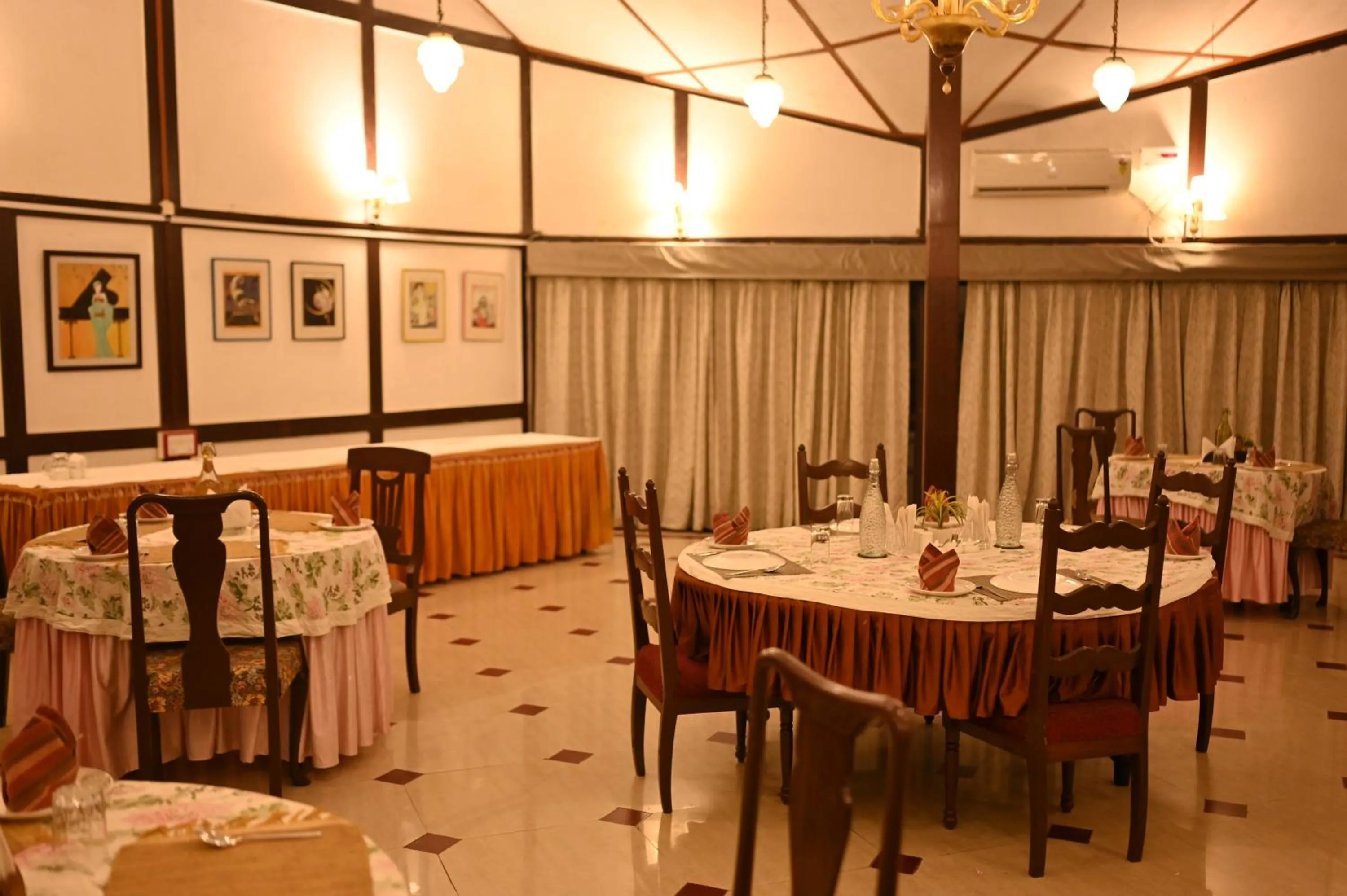 Restaurant/places to eat in Banyan Grove