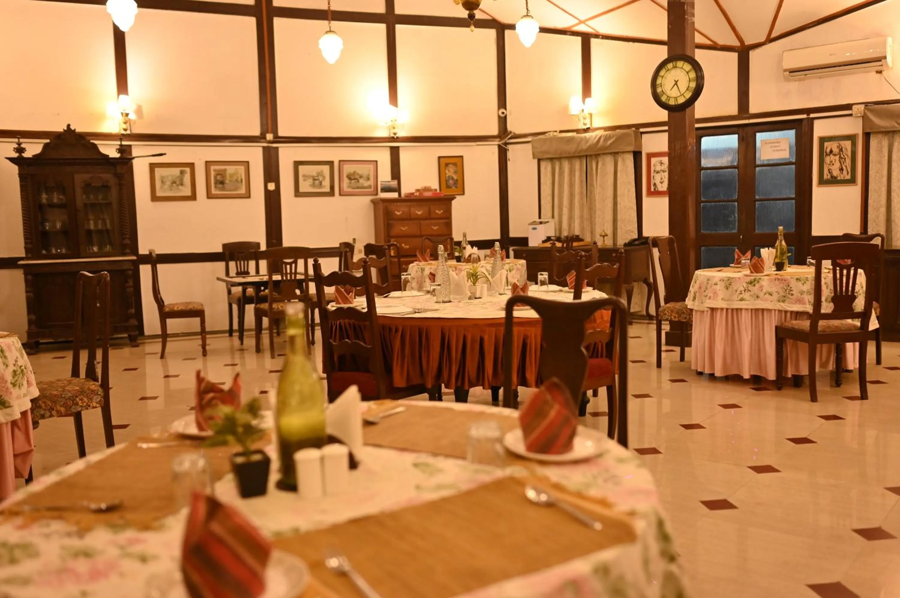Restaurant/places to eat in Banyan Grove