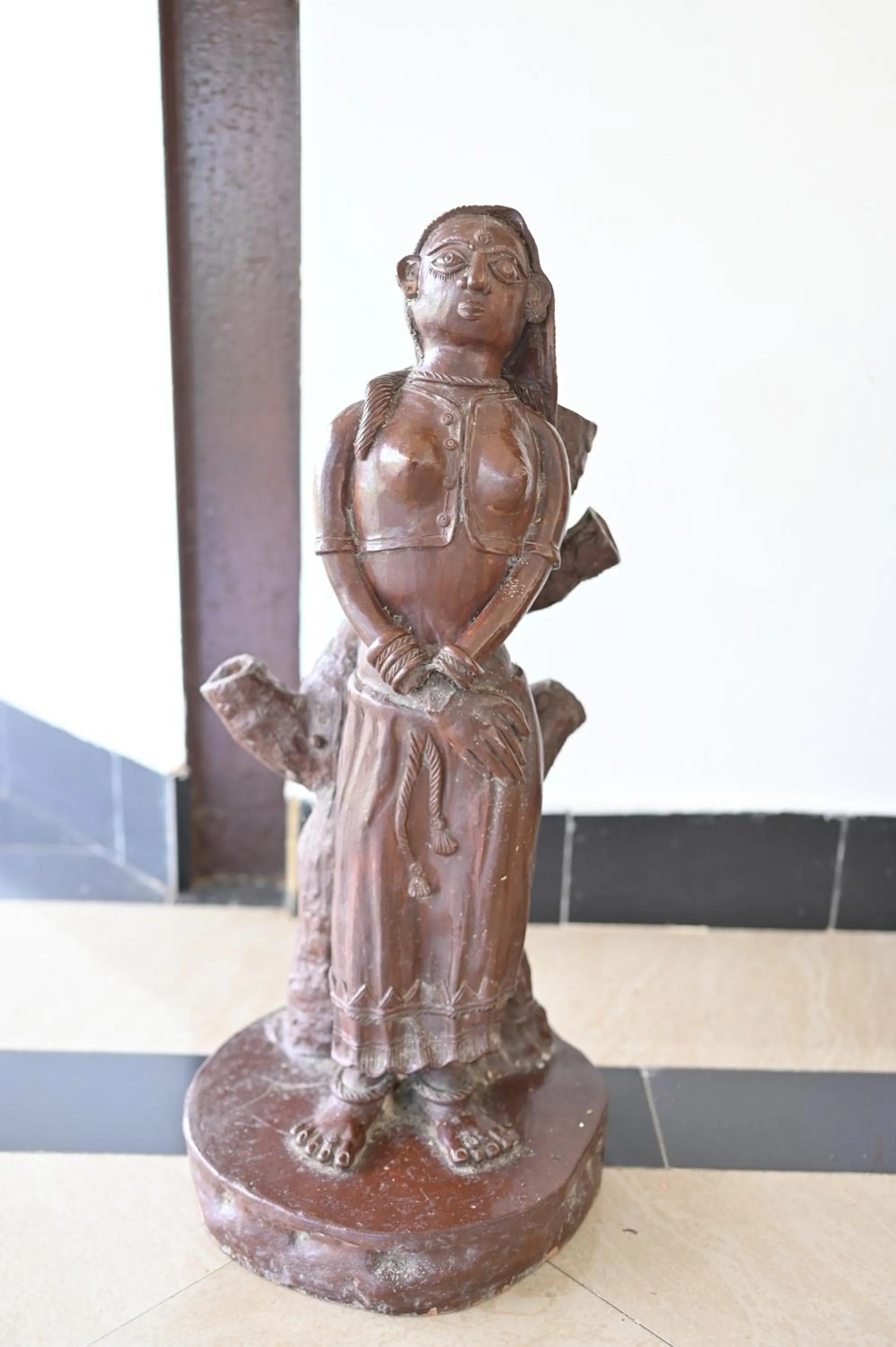 Decorative detail in Banyan Grove