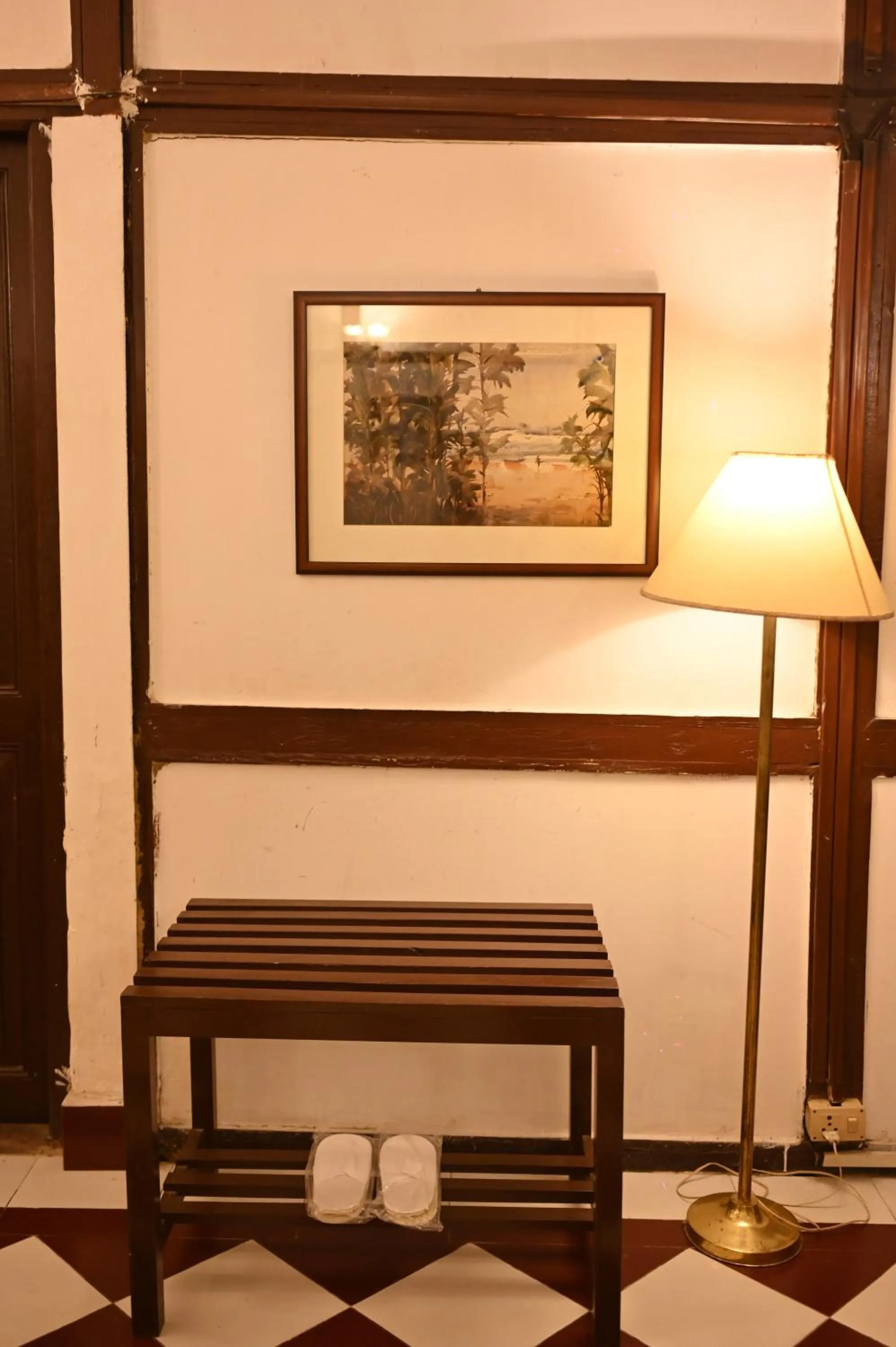 Decorative detail in Banyan Grove