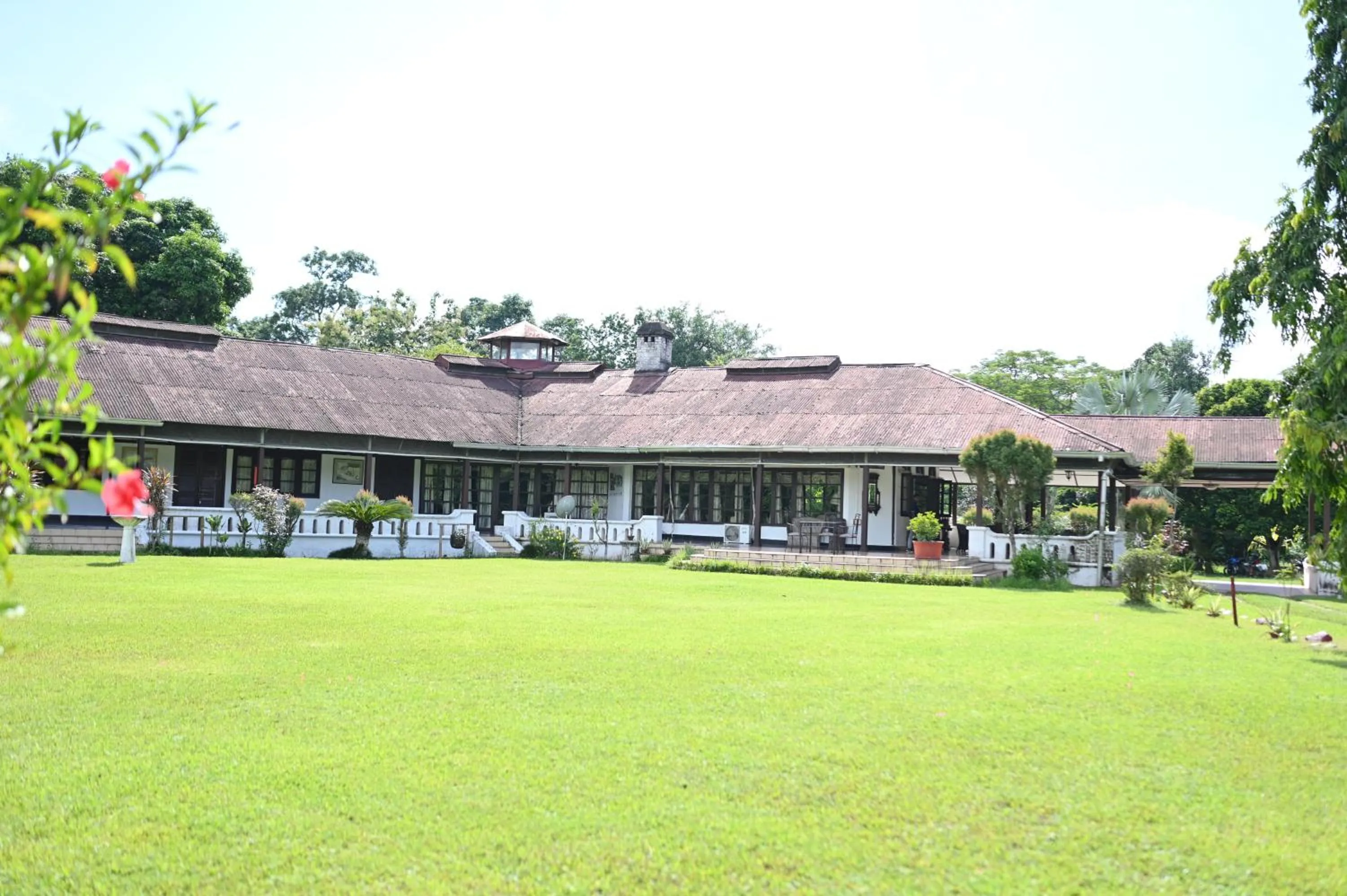 Property building in Banyan Grove