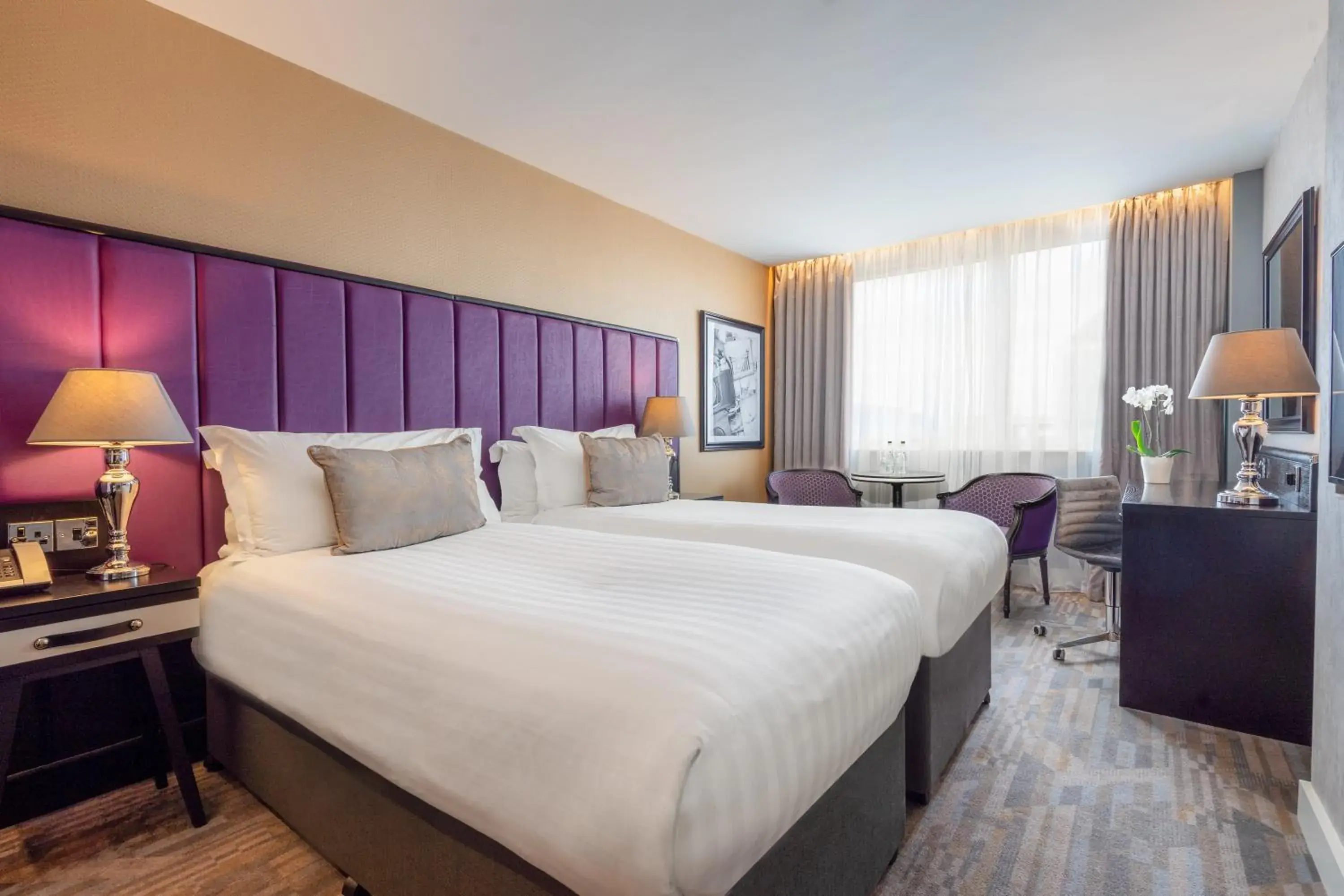 Bedroom, Bed in The Trinity City Hotel Bedroom, Bed in The Trinity City Hotel