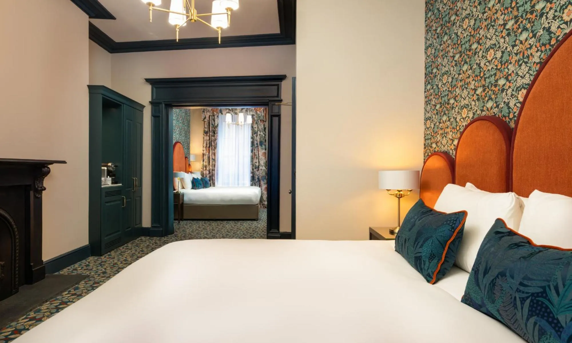 Bedroom, Bed in The Trinity City Hotel