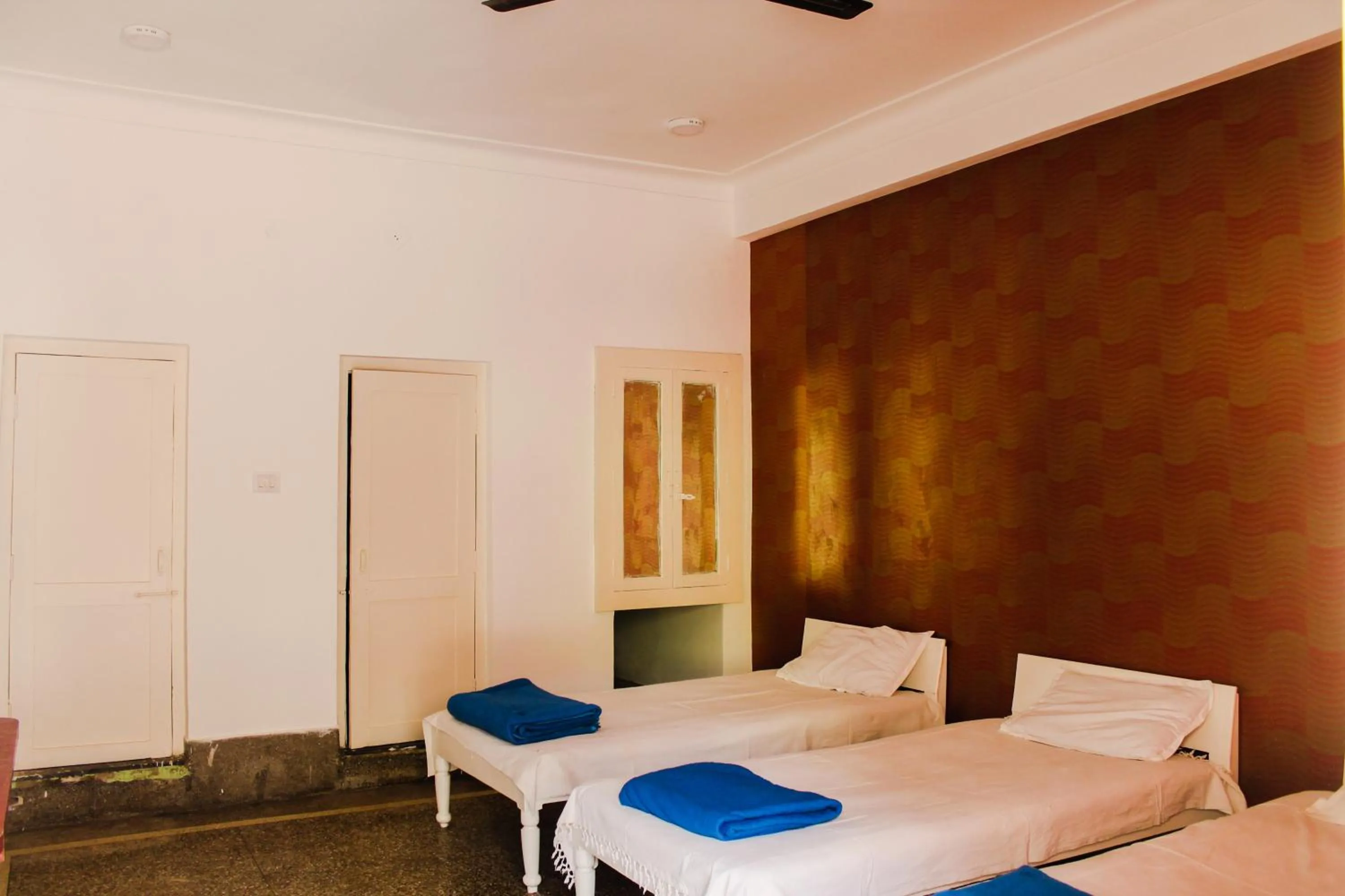 Family, Bed in Hotel Anand Palace
