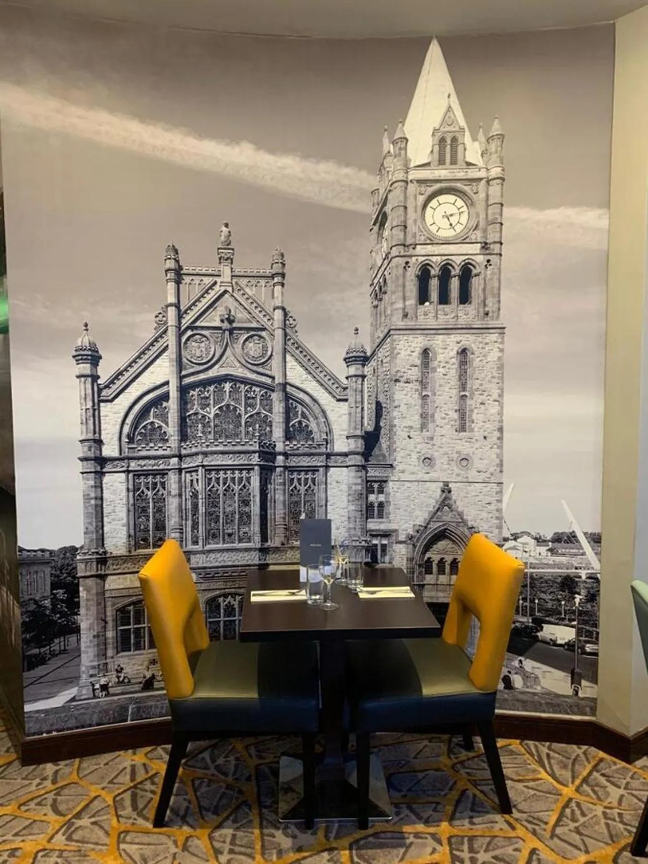 Dining area in Maldron Hotel Derry