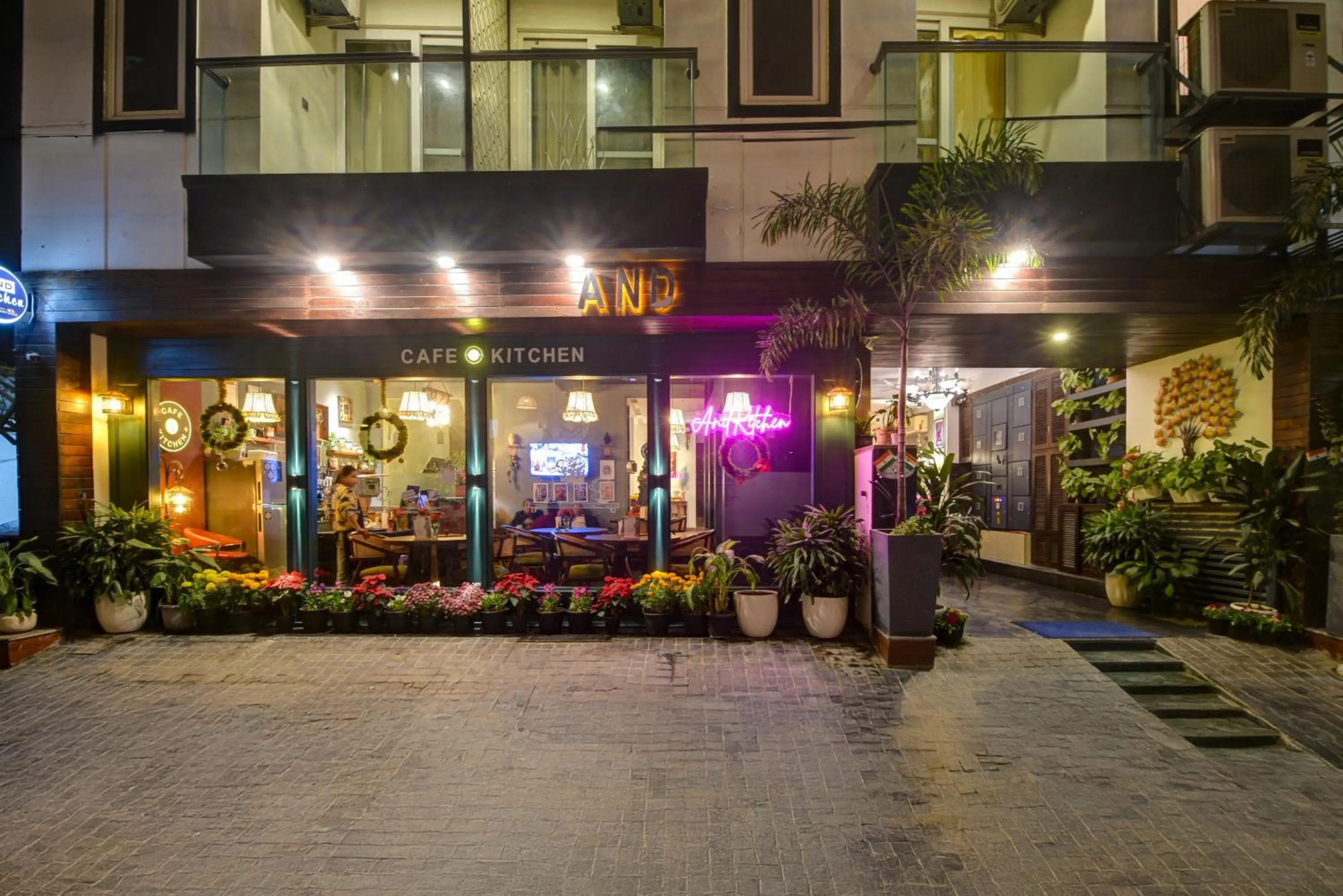 Facade/entrance in Anand Bhawan