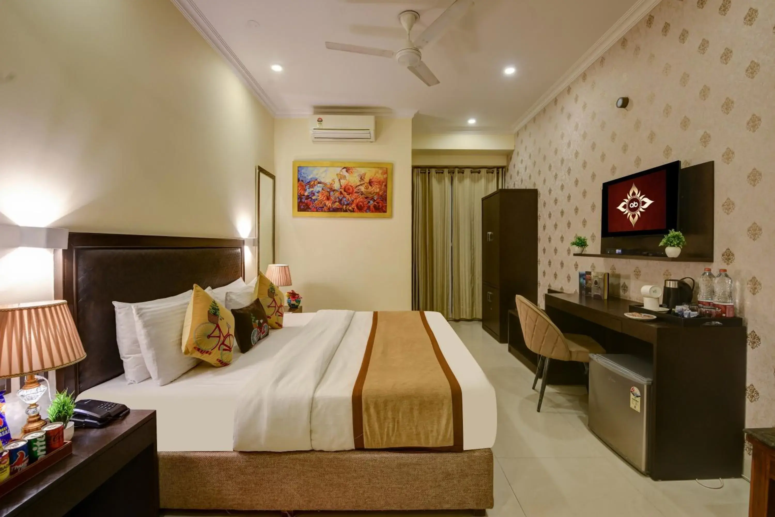 Photo of the whole room, Bed in Anand Bhawan Photo of the whole room, Bed in Anand Bhawan