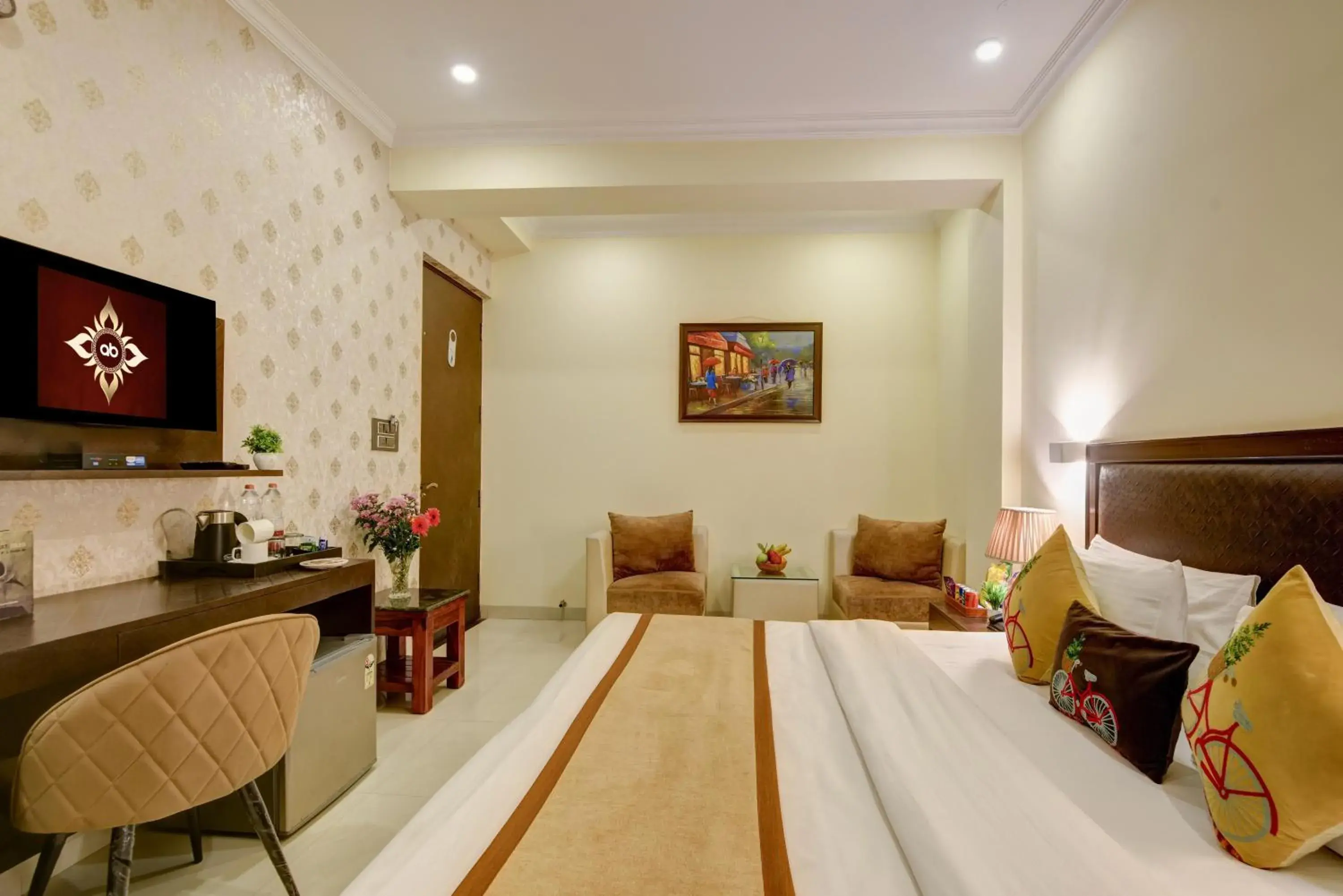 TV and multimedia, Bed in Anand Bhawan TV and multimedia, Bed in Anand Bhawan