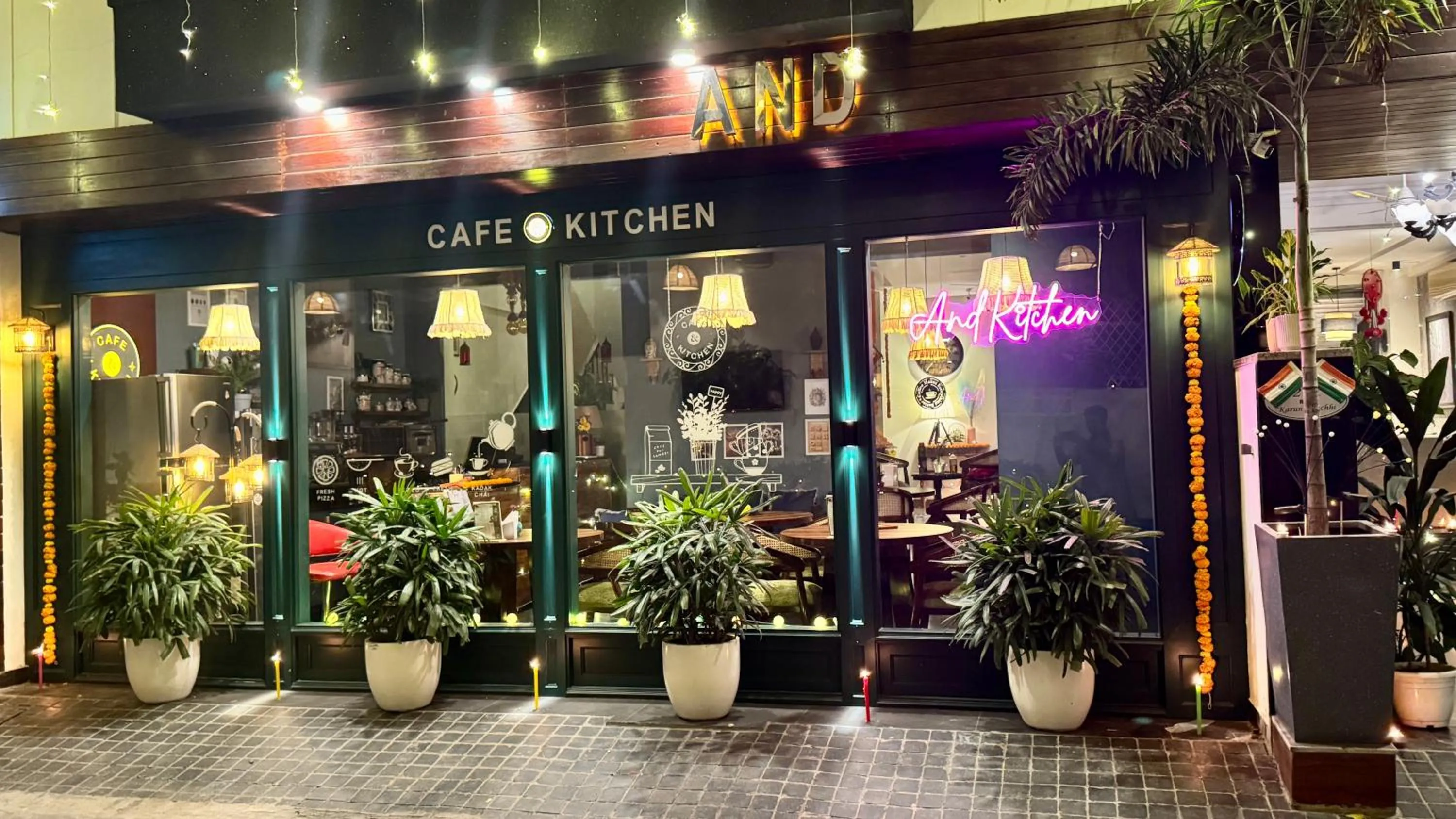 Property building in Anand Bhawan