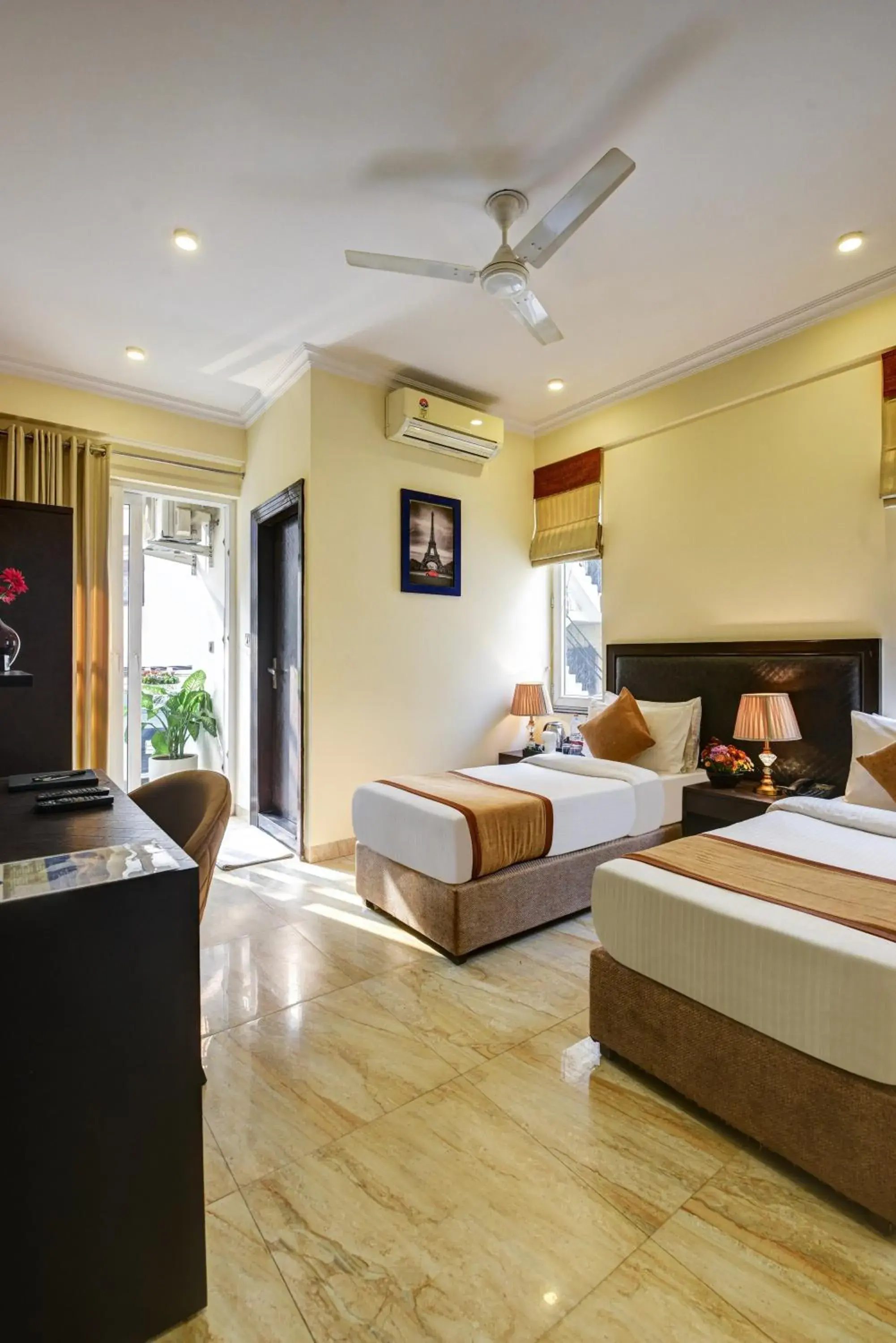 Property building, Bed in Anand Bhawan Property building, Bed in Anand Bhawan