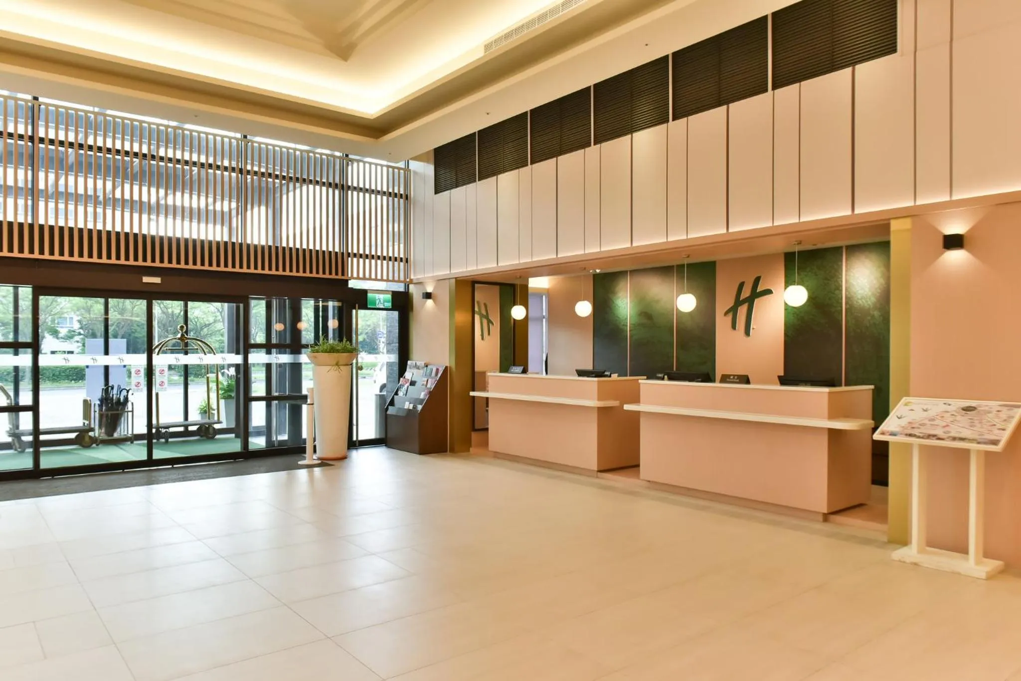 Property building in Holiday Inn Taoyuan Airport by IHG