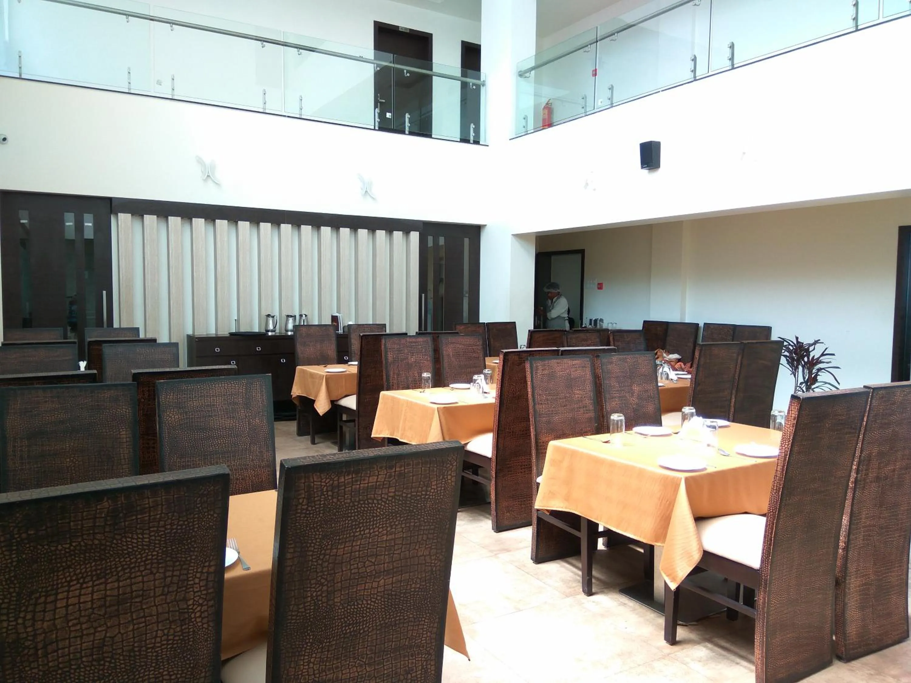 Restaurant/places to eat in Manasi Pride