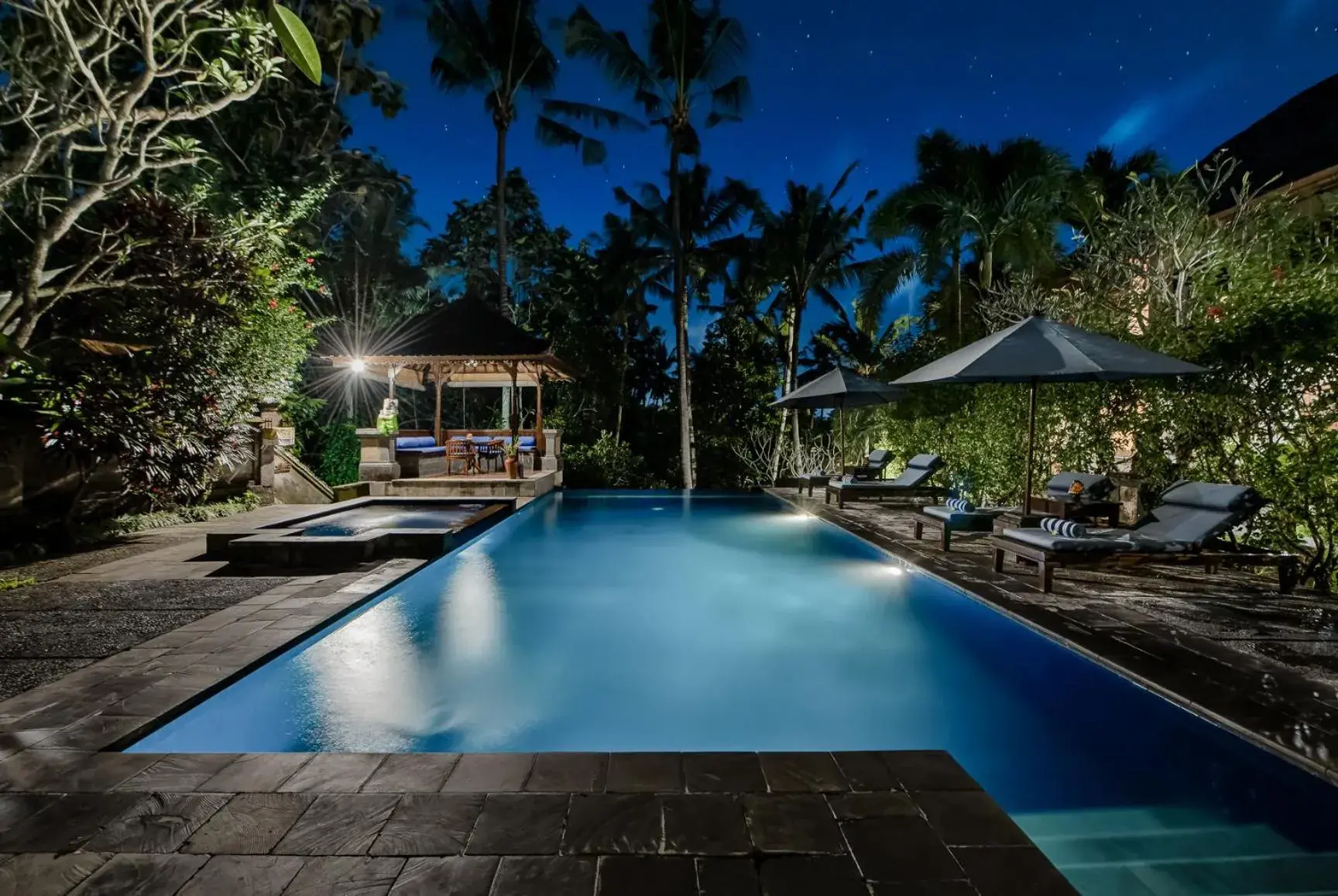Swimming pool in Alam Shanti Ubud Swimming pool in Alam Shanti Ubud
