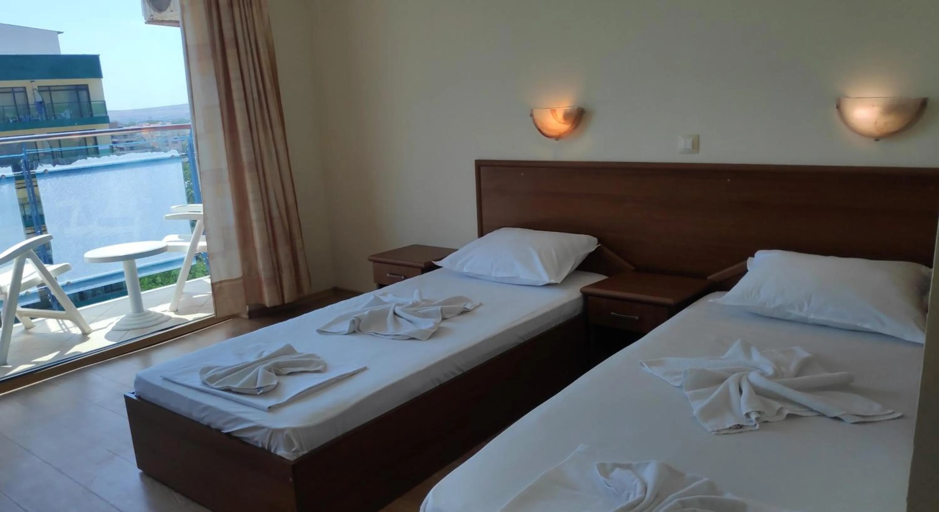 Bed in Hotel Shipka Beach