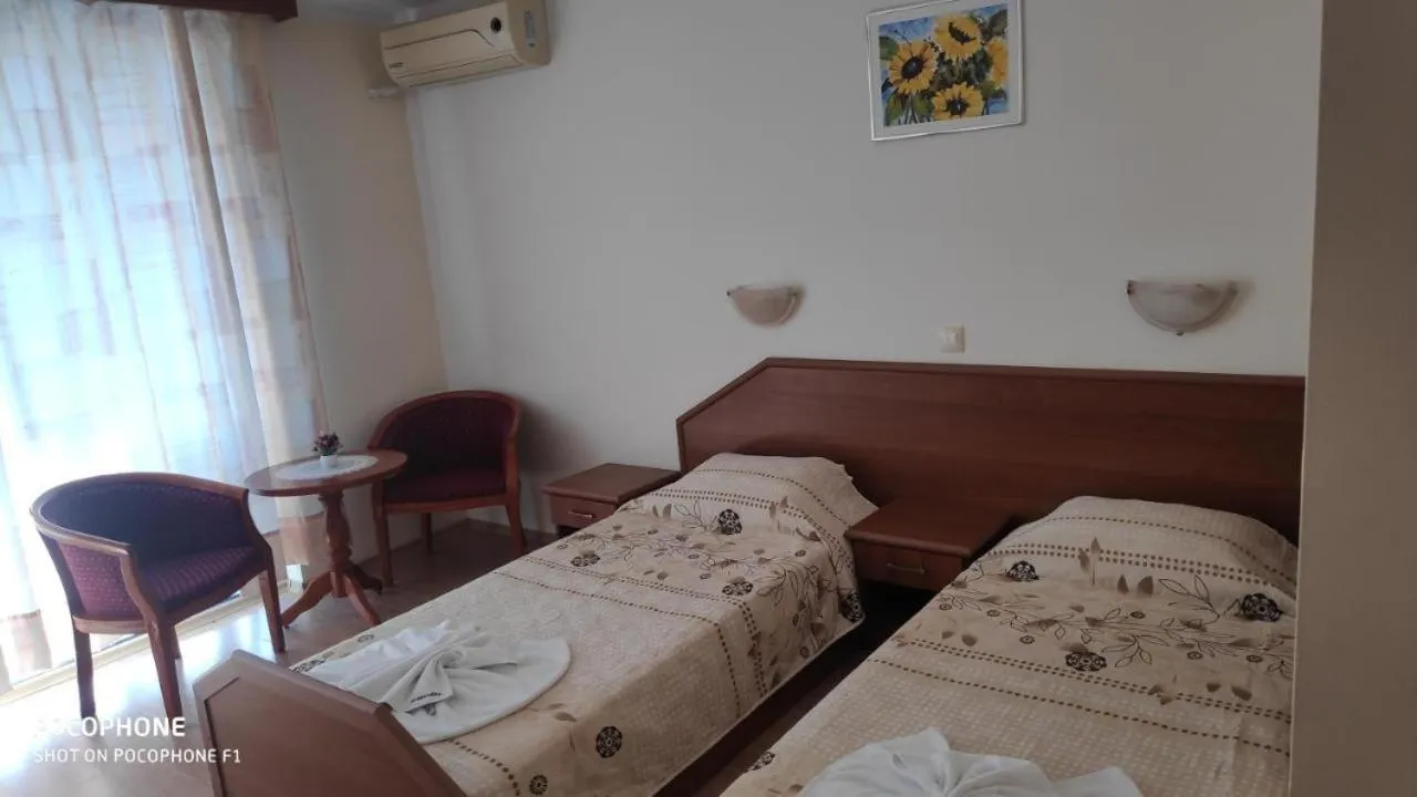 Bed in Hotel Shipka Beach