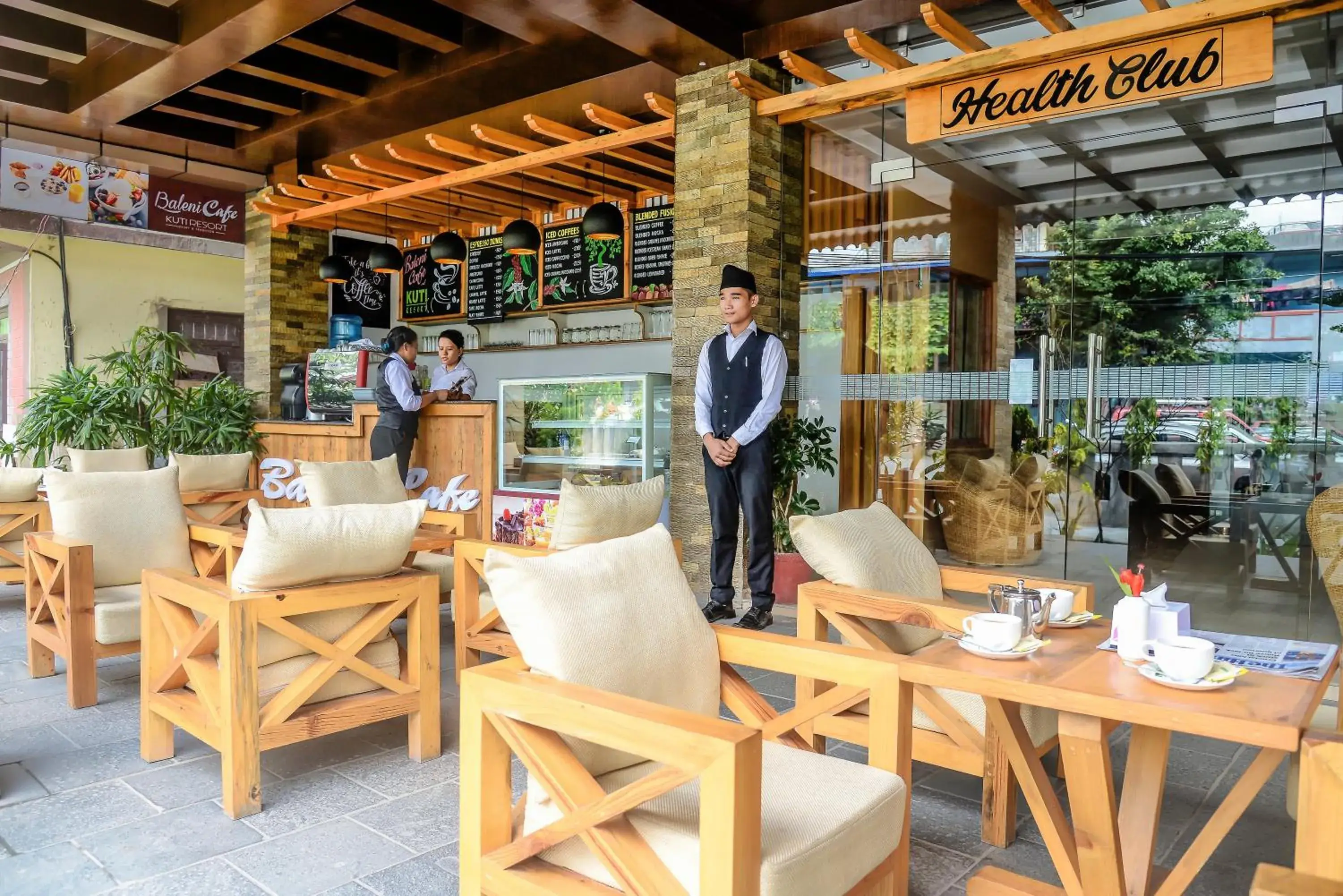 Lounge or bar in Kuti Resort & Spa Lounge or bar in Kuti Resort & Spa