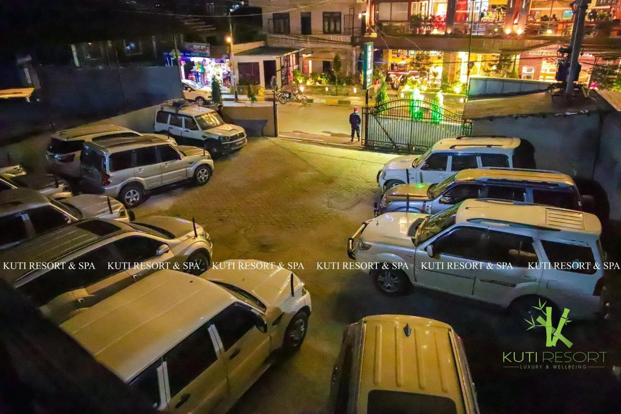 Kuti Resort & Spa