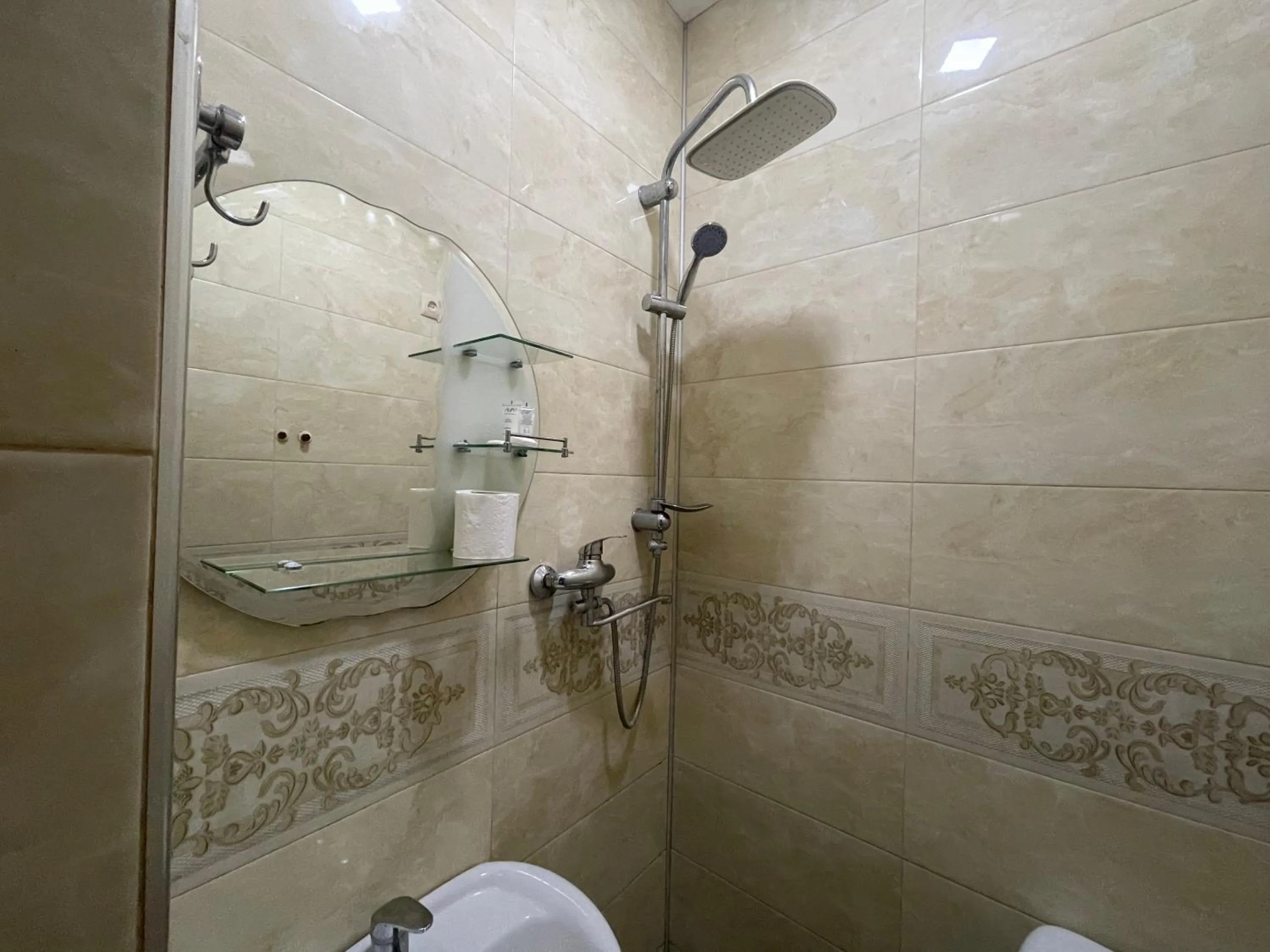 Fazis Hotel