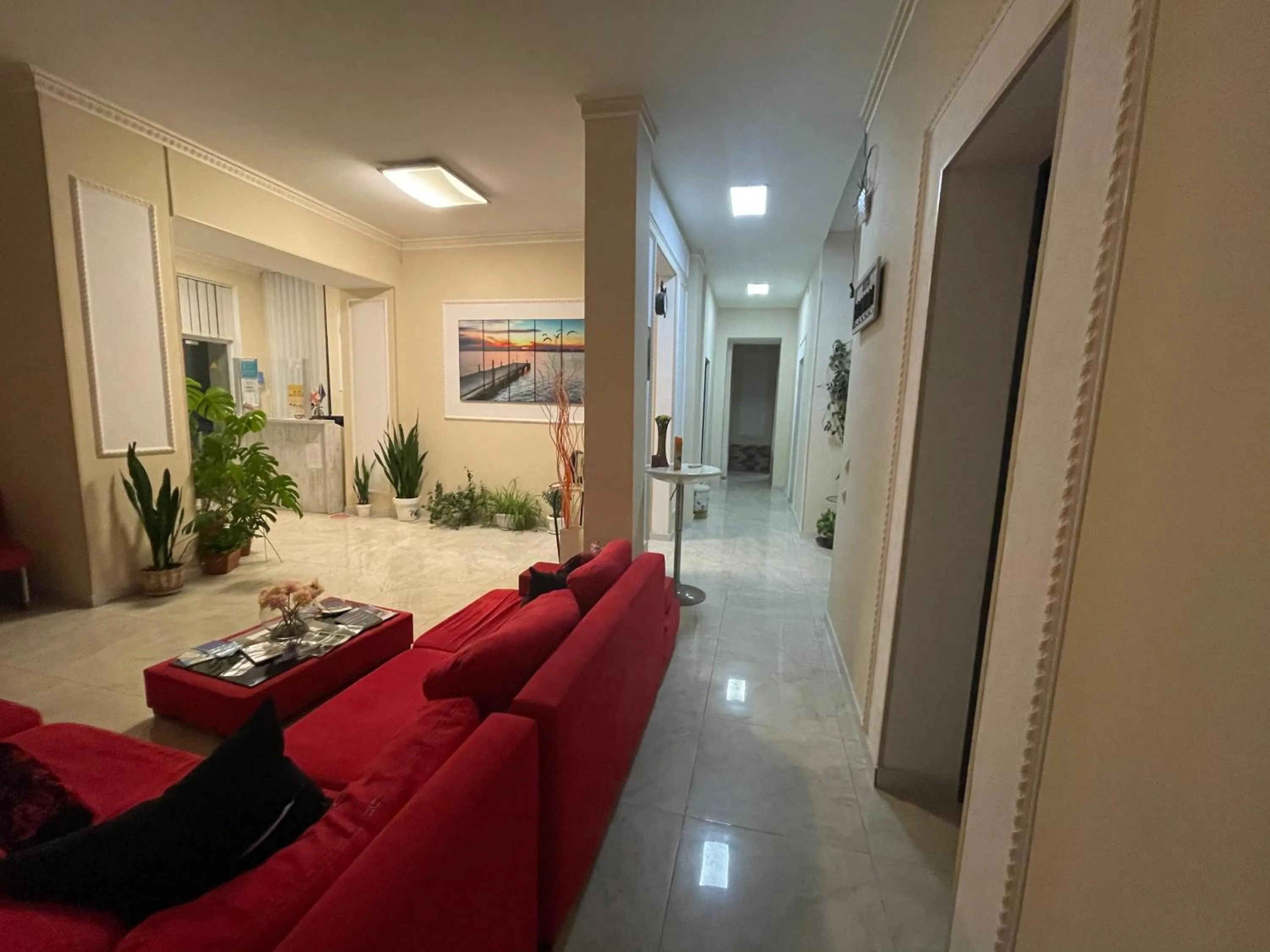 Fazis Hotel