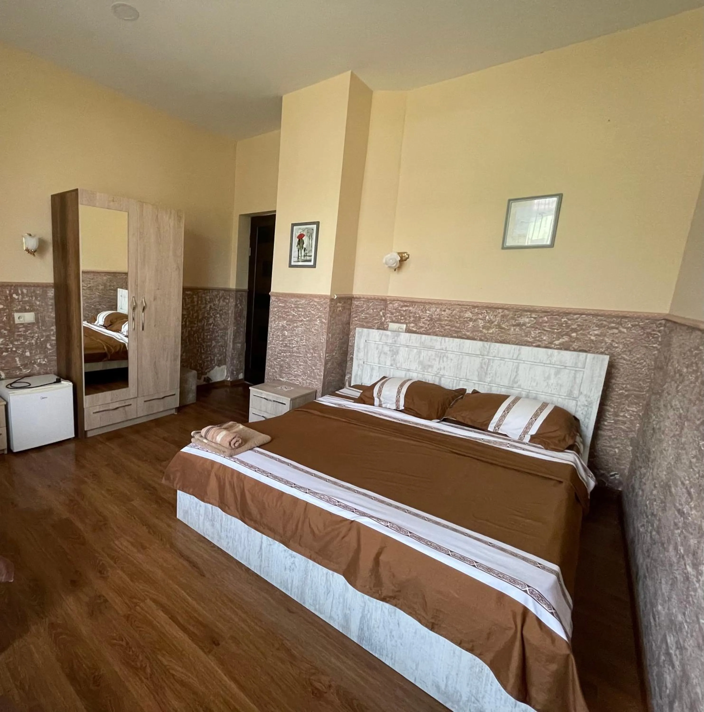 Bed in Fazis Hotel