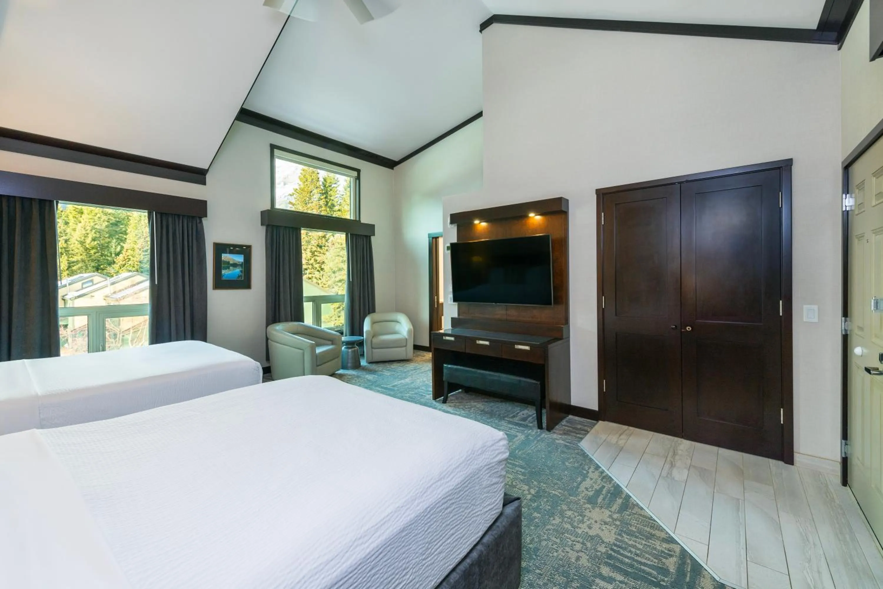 Living room, Bed in Charltons Banff