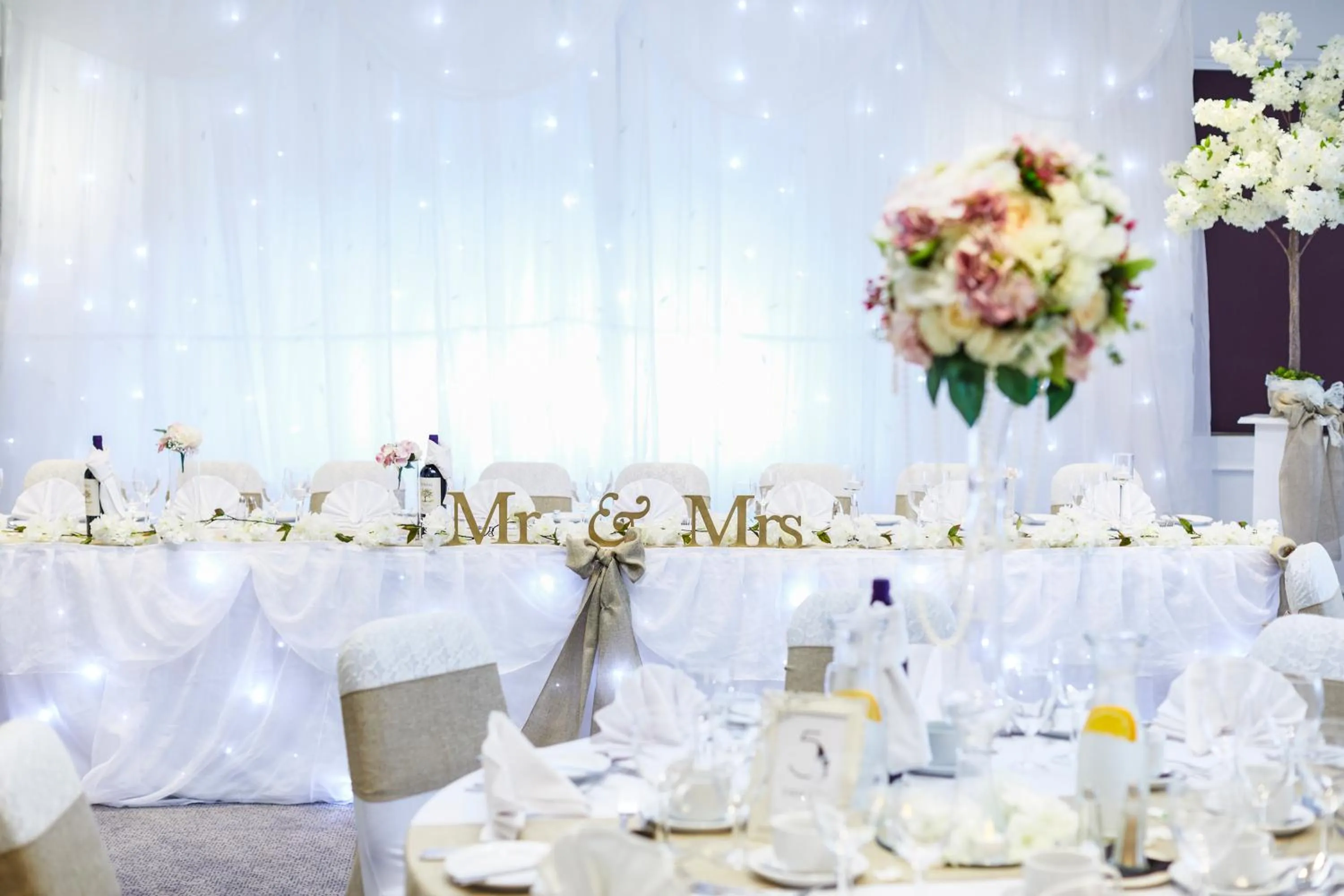 Banquet/Function facilities in Mercure Birmingham West Hotel