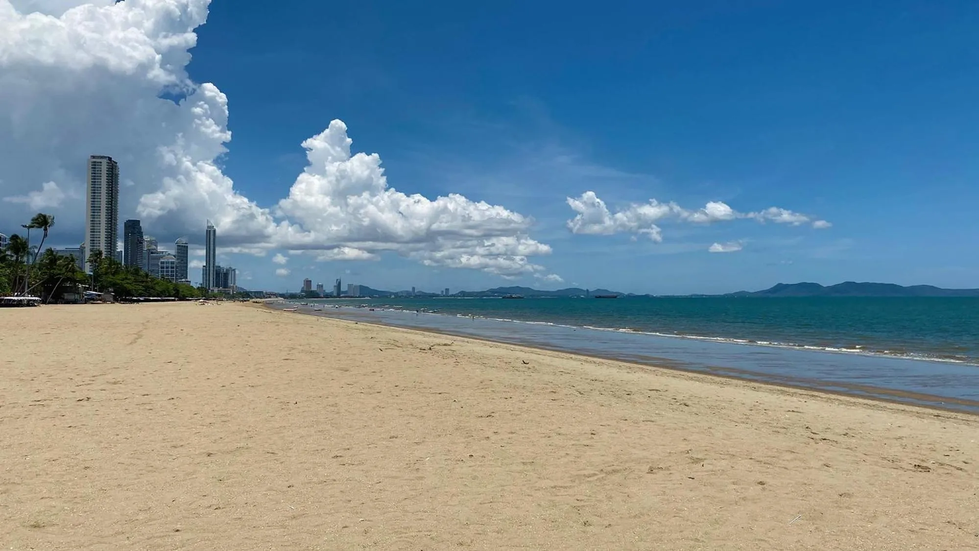 Nearby landmark in Beach 7 Condo