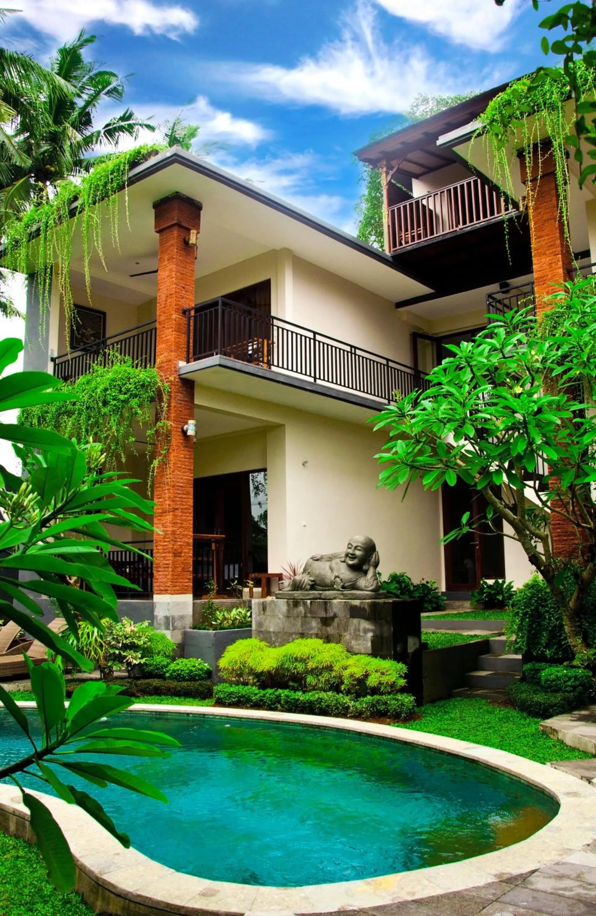 Area and facilities in Puri Kobot