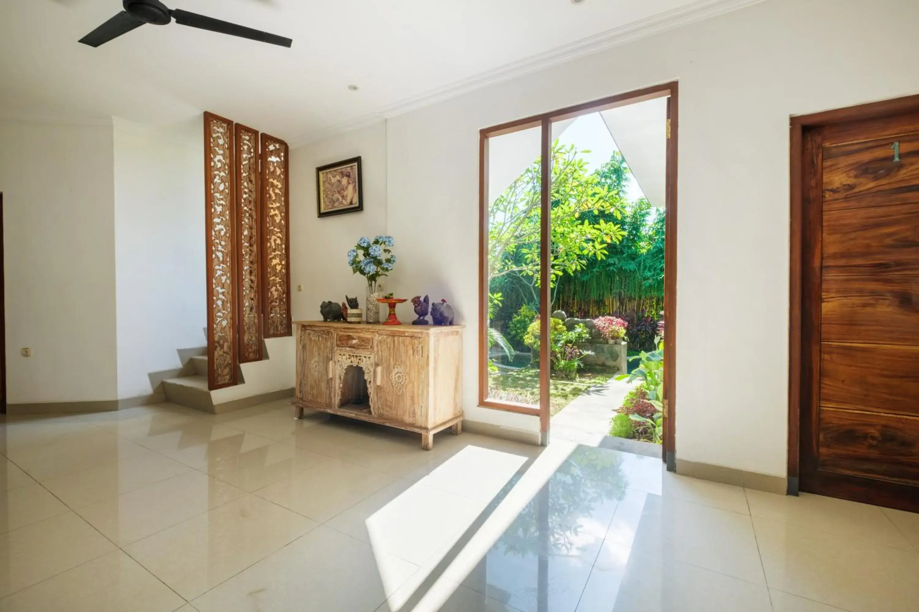 Property building in Puri Kobot Property building in Puri Kobot