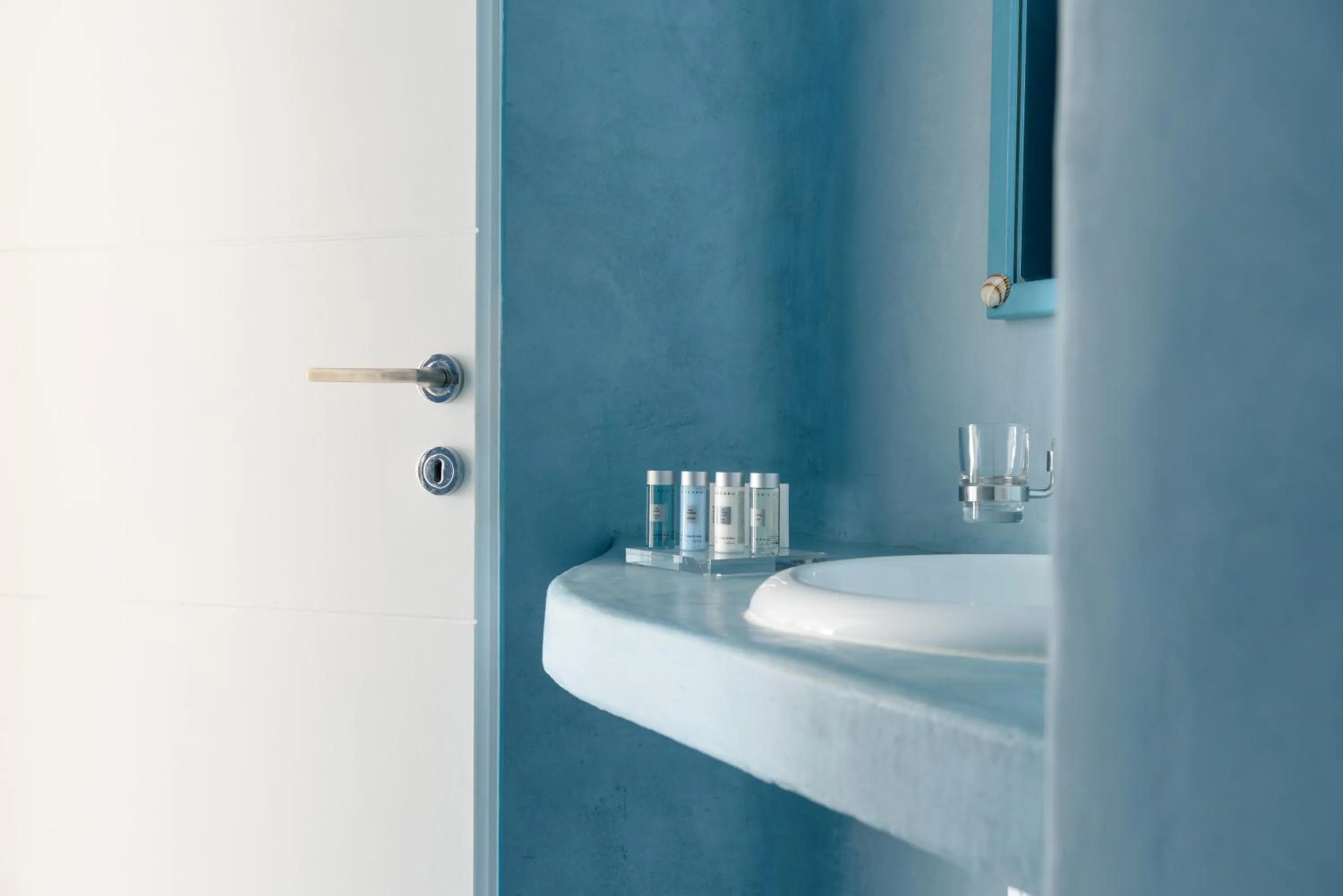Bathroom in Abyssanto Suites and Spa
